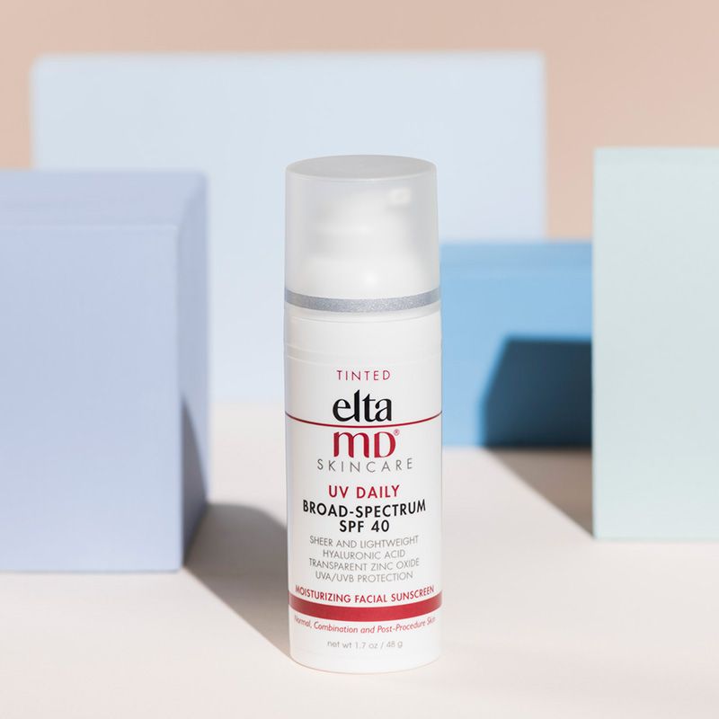 Kem chống nắng EltaMD SPF 40 dưỡng ẩm (bản có màu) - EltaMD UV Daily Broad Spectrum SPF 40 Tinted