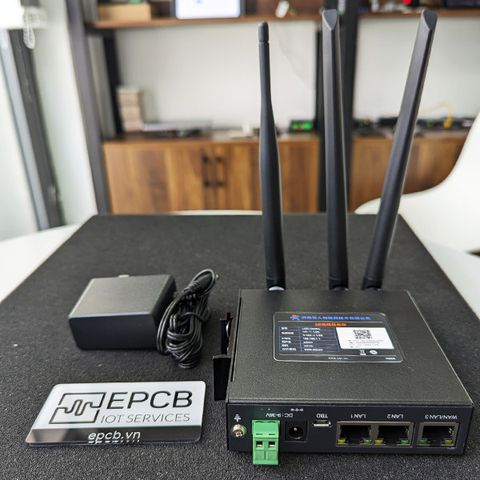 Bộ định tuyến công nghiệp router WIFI 4G LTE USR-G806W