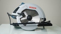 Máy cưa đĩa Bosch GKS 130
