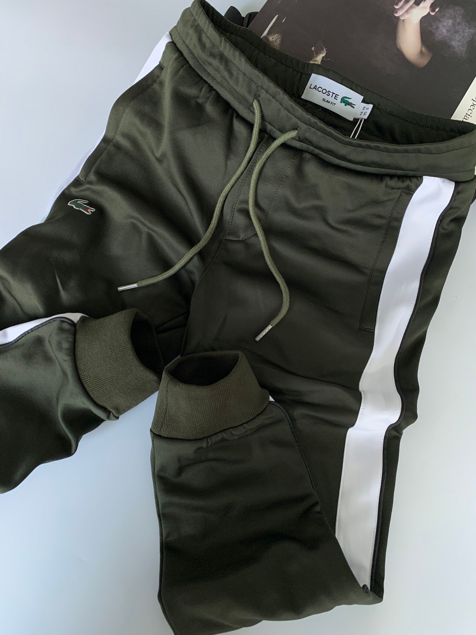 Quần Jogger Lacoste / 2M / JGLC1