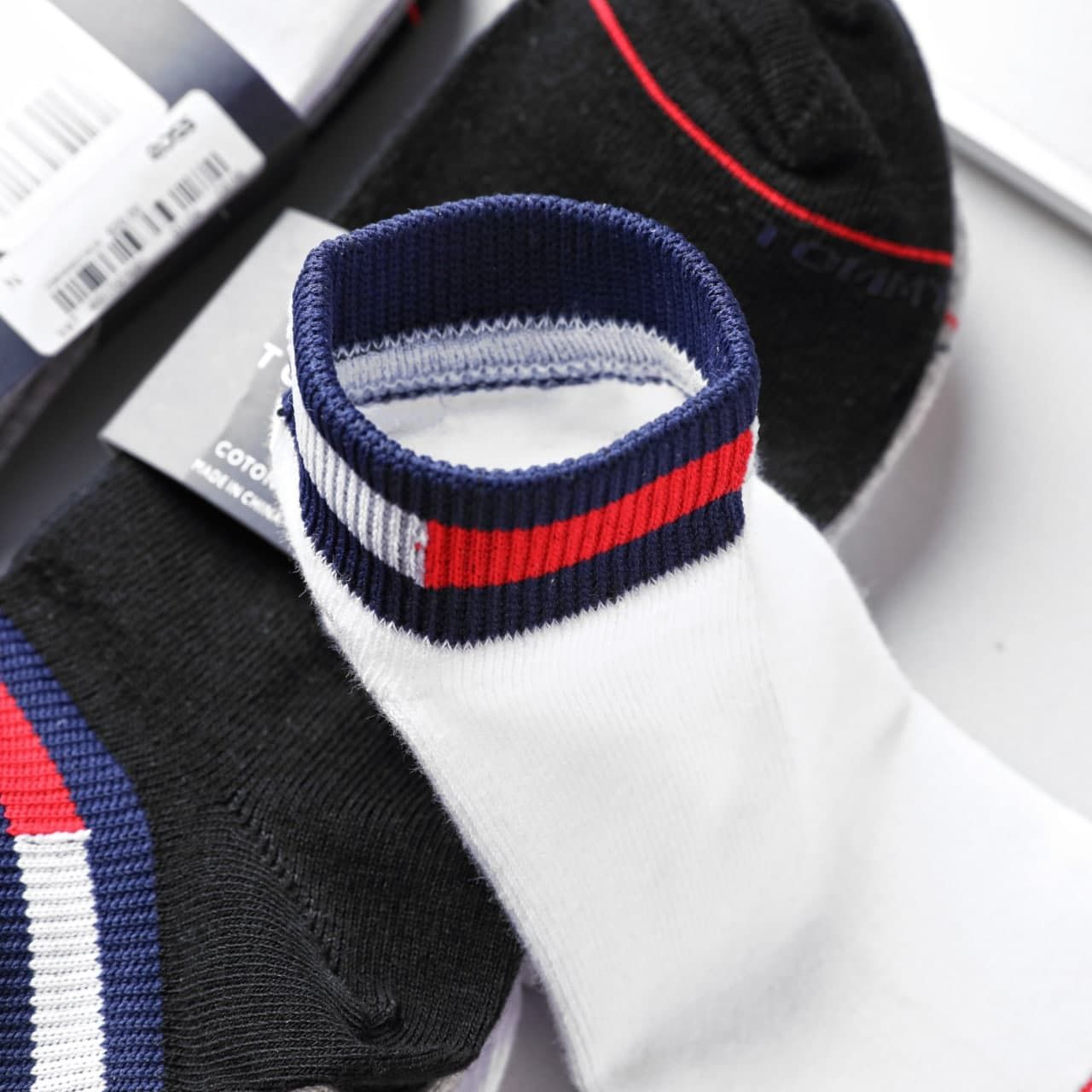Tất Ngắn Tommy Random / TNTM1