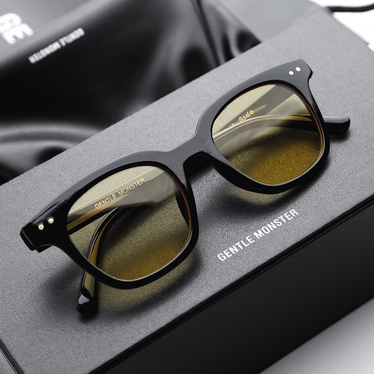 Mắt Kính Gentle Monster /3M/ MKGM3