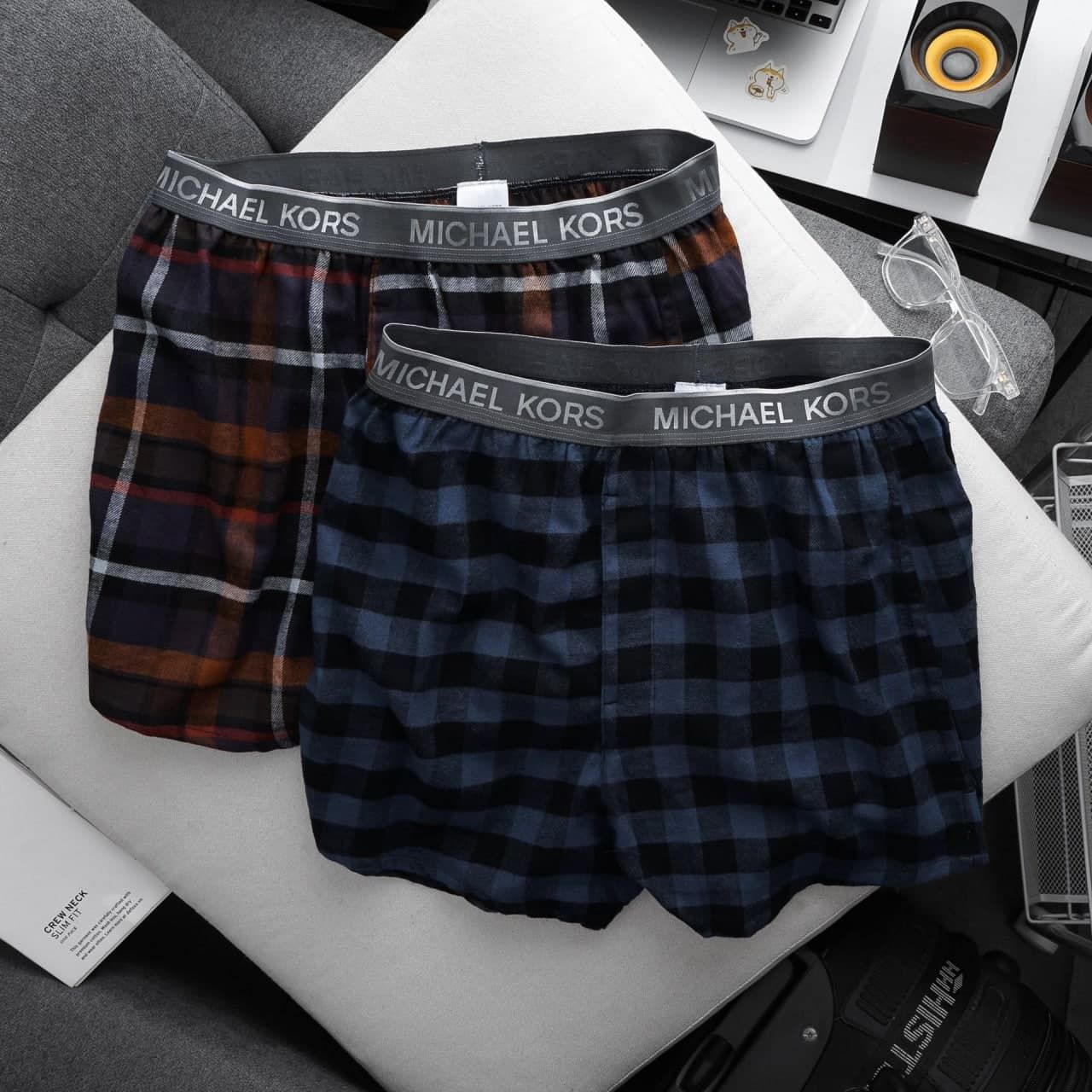 Quần Short MICHAEL KORS / 8M / QSMK1