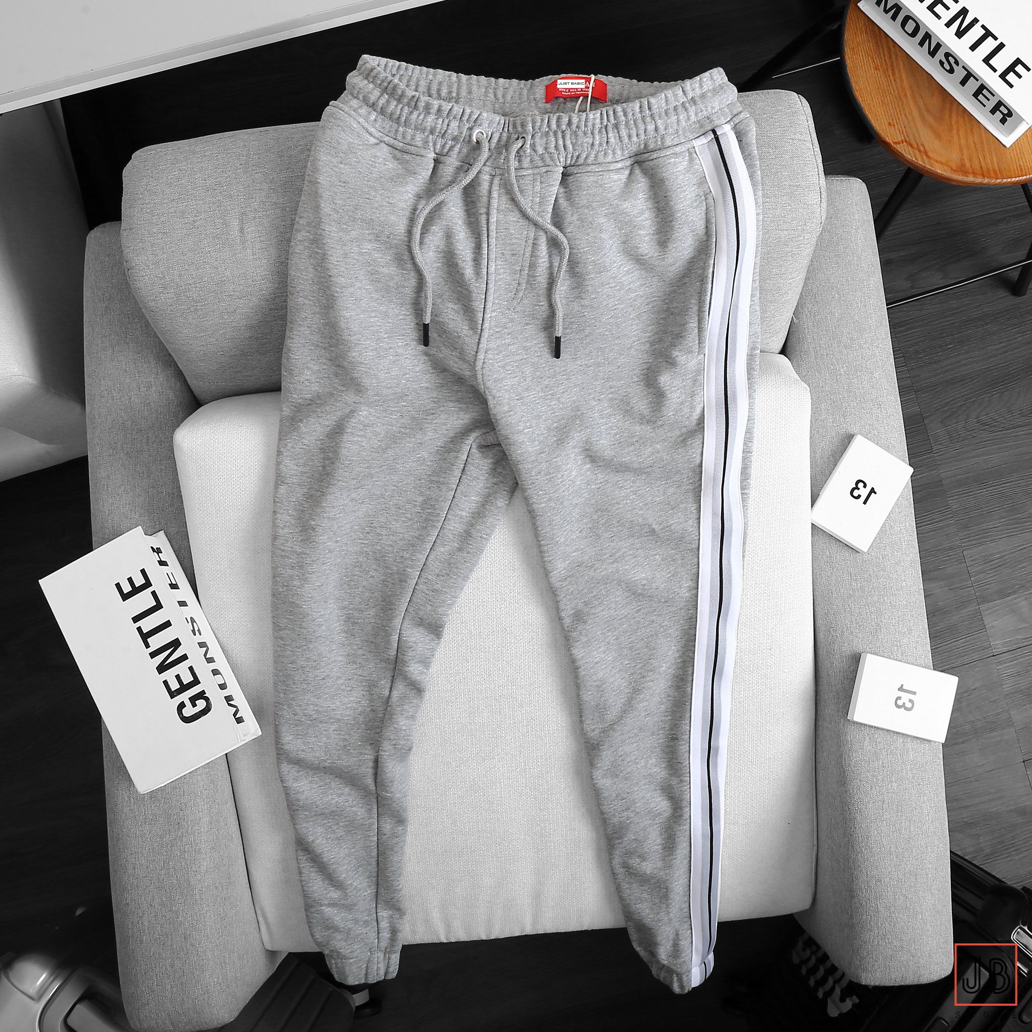 Quần Jogger ZARA / 2M / JGZ9