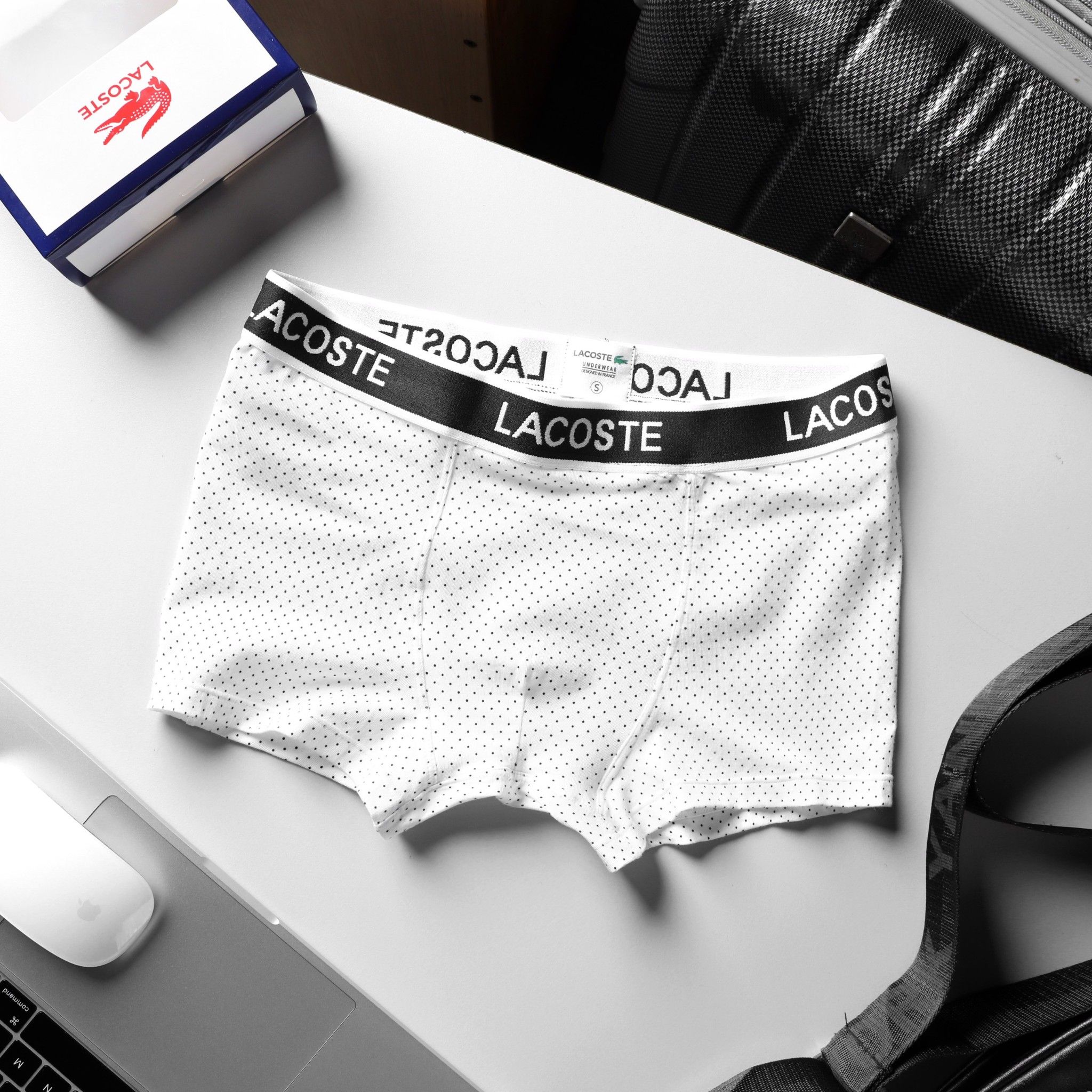 Boxer LCST / 1M/ BLC2