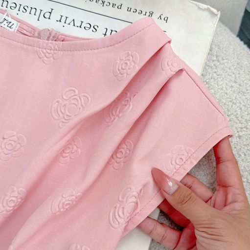 Váy Bố Dập Hoa Hở Bên Vai Phù Hợp Đi Chơi Thiết Kế TuTu Store Dành Cho Nữ -Mã D1073
