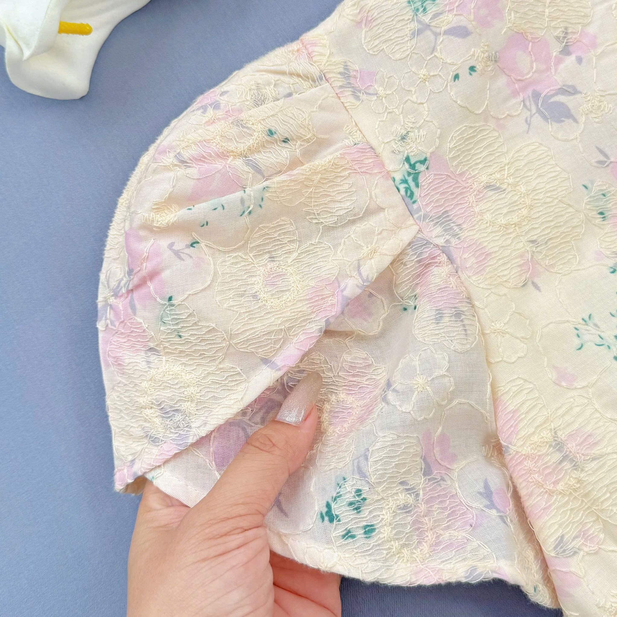 Đầm Kate Thêu Thiết Kế Cổ Chữ V Thiết Kế TuTu Store Dành Cho Nữ Mã D908