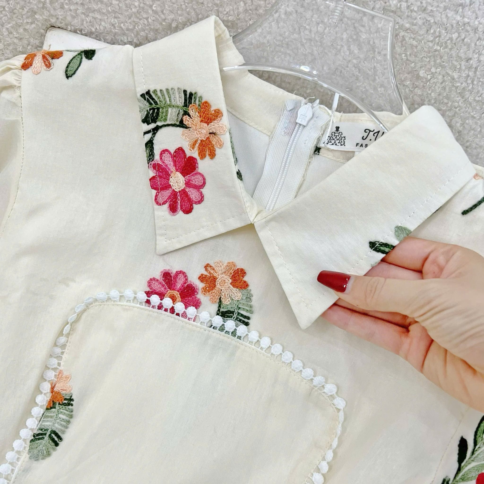Váy Thêu Thiết Kế TuTu Store - Mã D804