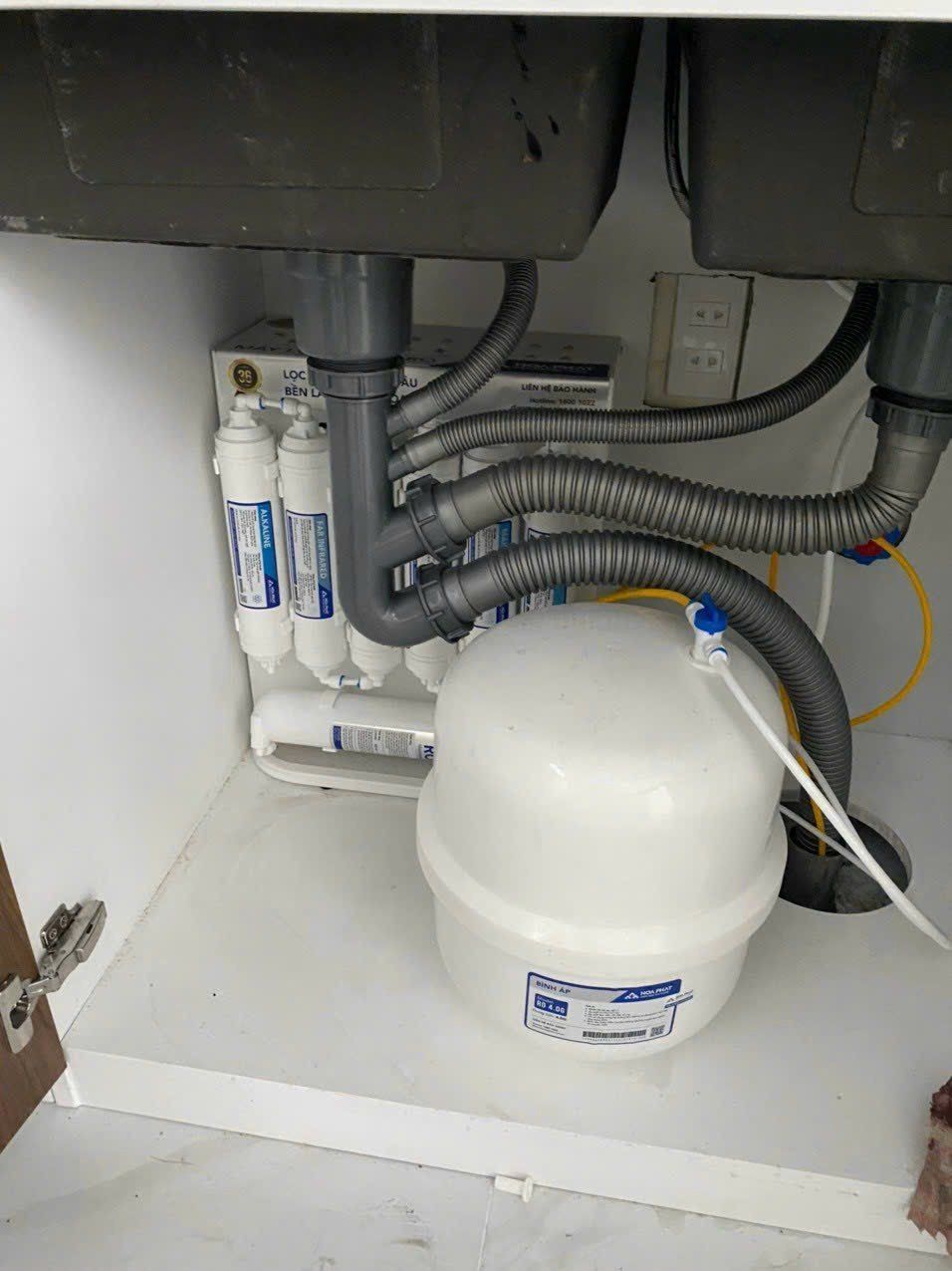 MÁY LỌC NƯỚC RO HÒA PHÁT 10 CẤP HWU1A1022 HWU3A1022