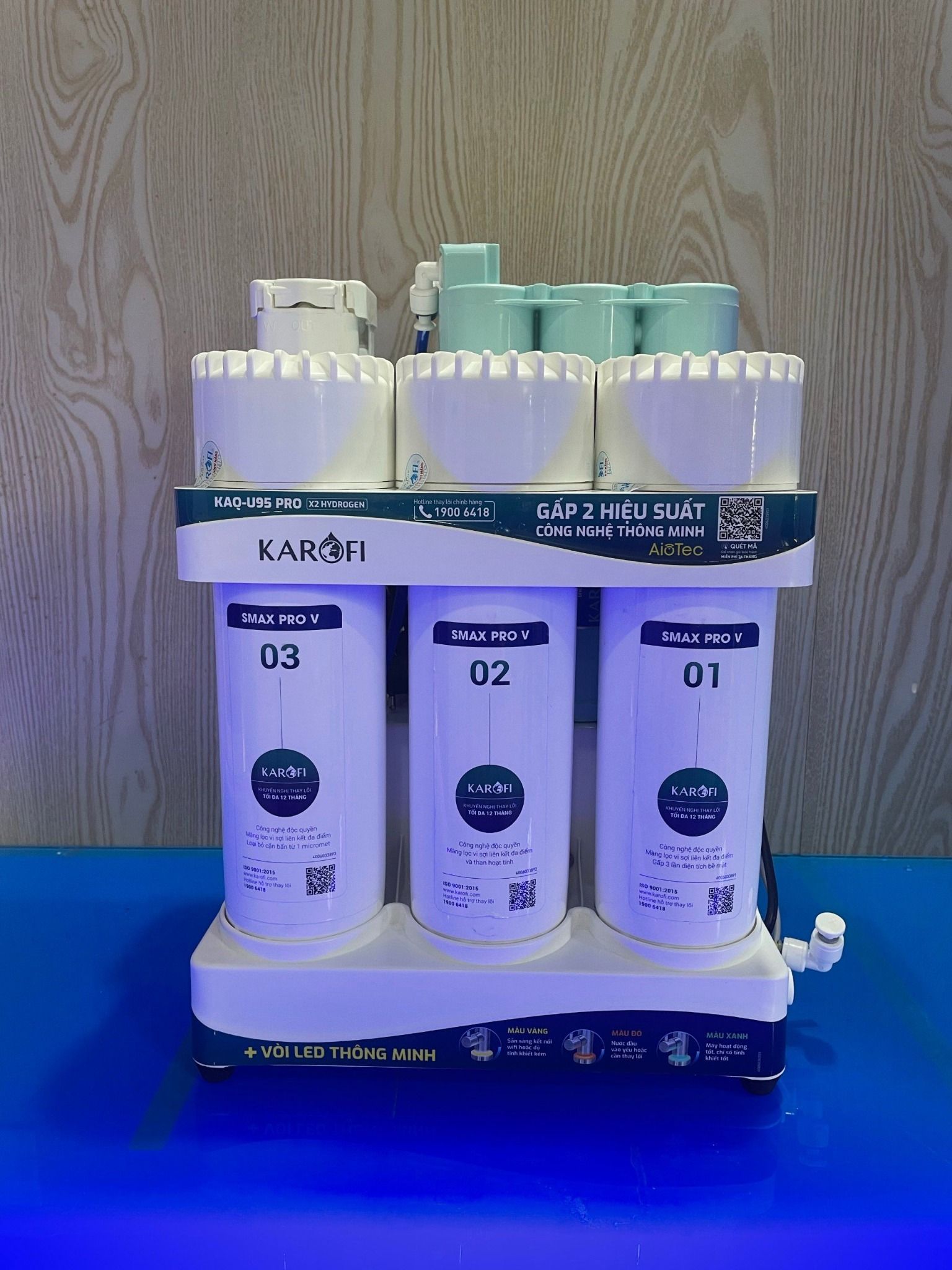 Máy lọc nước RO Karofi KAQ-U50K