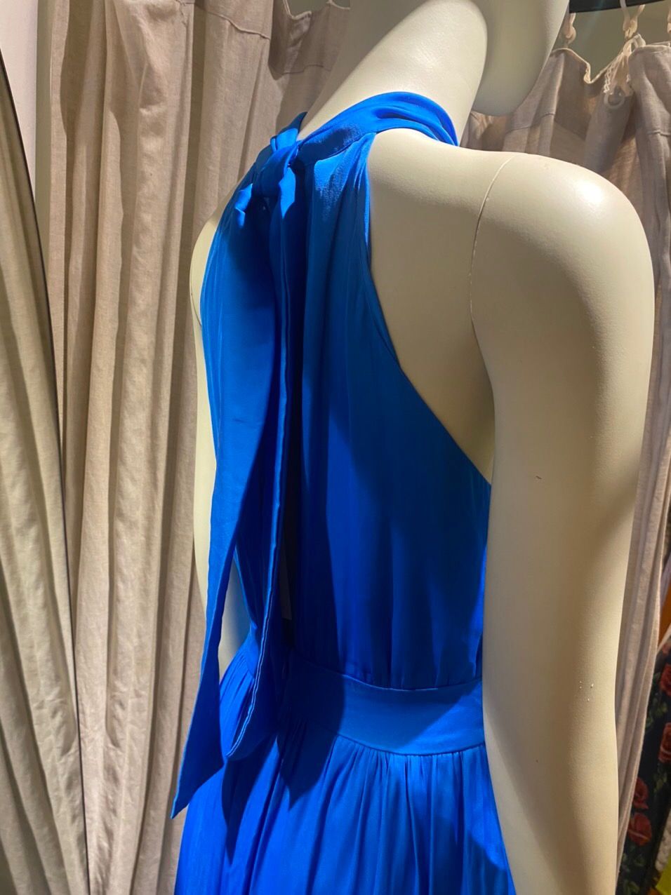 Scarlette Dress - Đầm cổ yếm cột chéo LA34