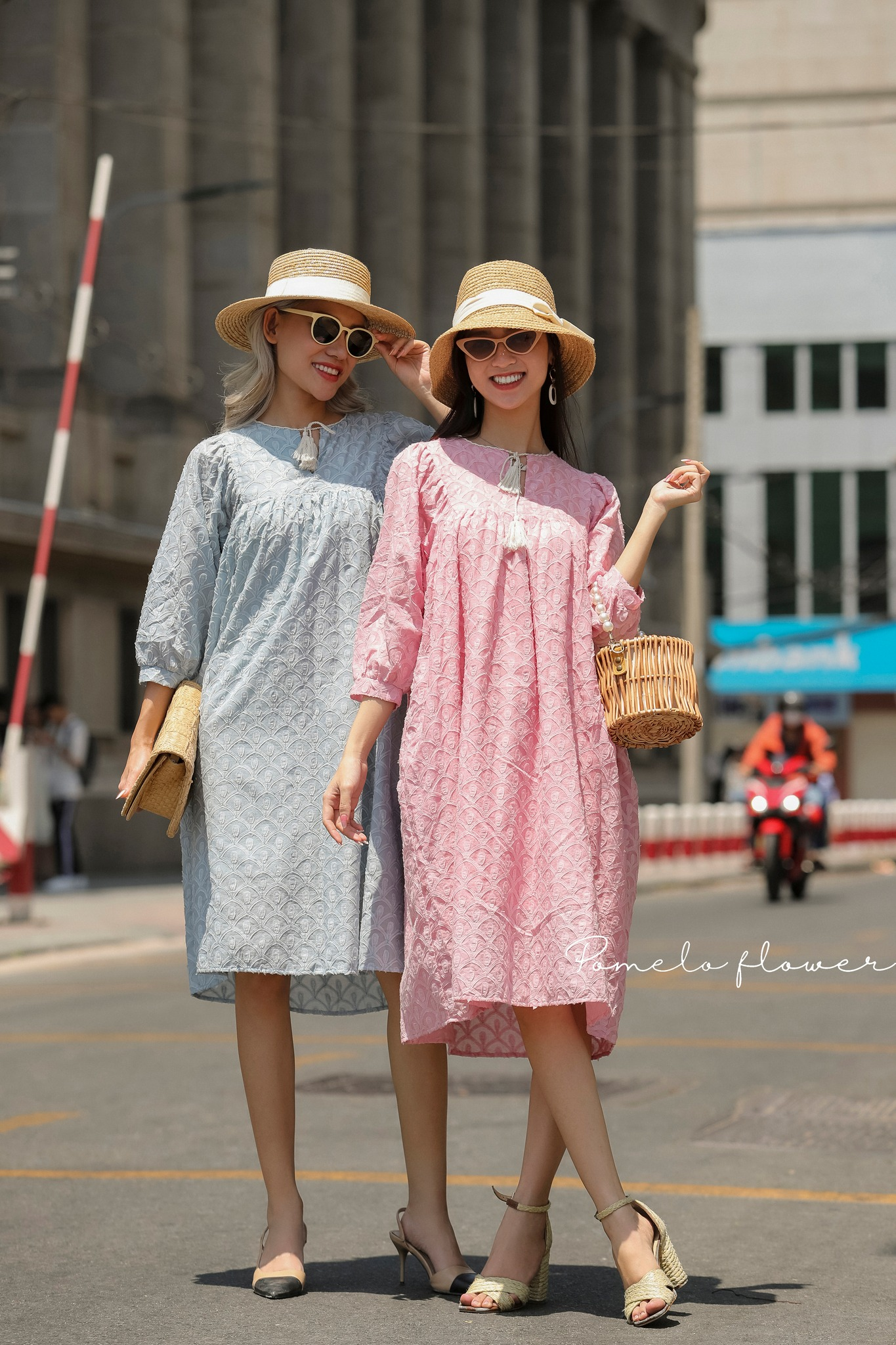 Lana Dress - Đầm suông , tay lửng cột dây D737