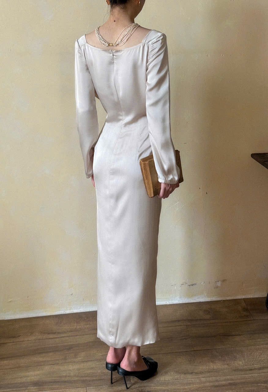 Zella Dress - Đầm Tay Dài Lụa Cổ Đổ D0127