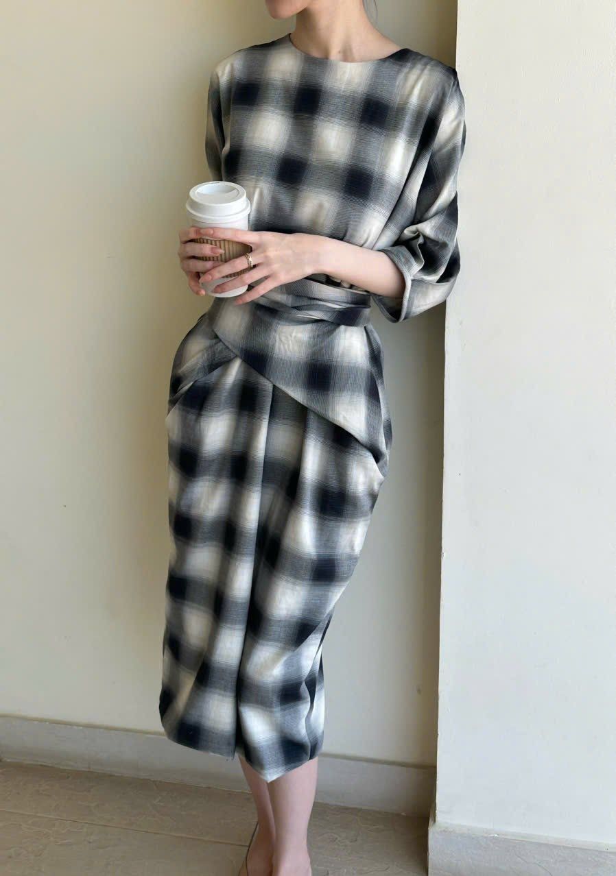 Amie Dress - Đầm Cuốn Eo Lạ Mắt
