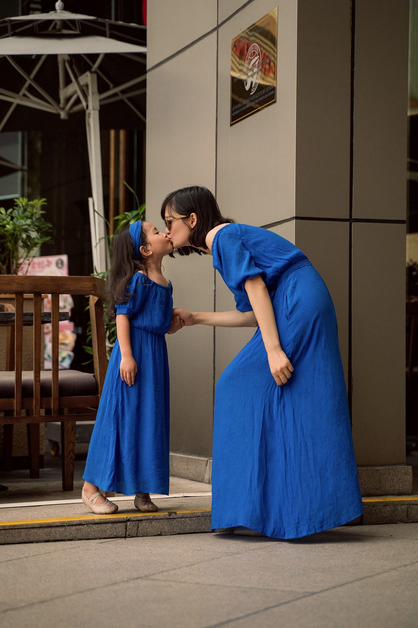 Elle Dress - Đầm trễ vai xô lụa trẻ em B17