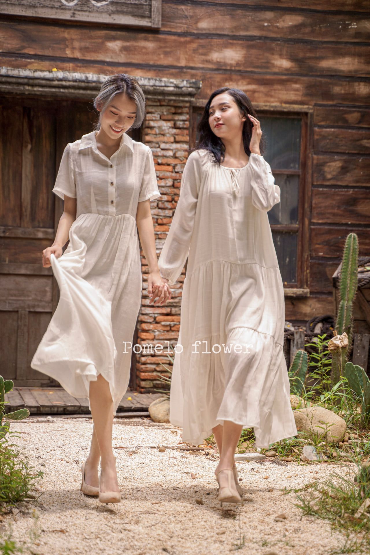 Hallie Dress - Đầm xô lụa trắng dài tay D142