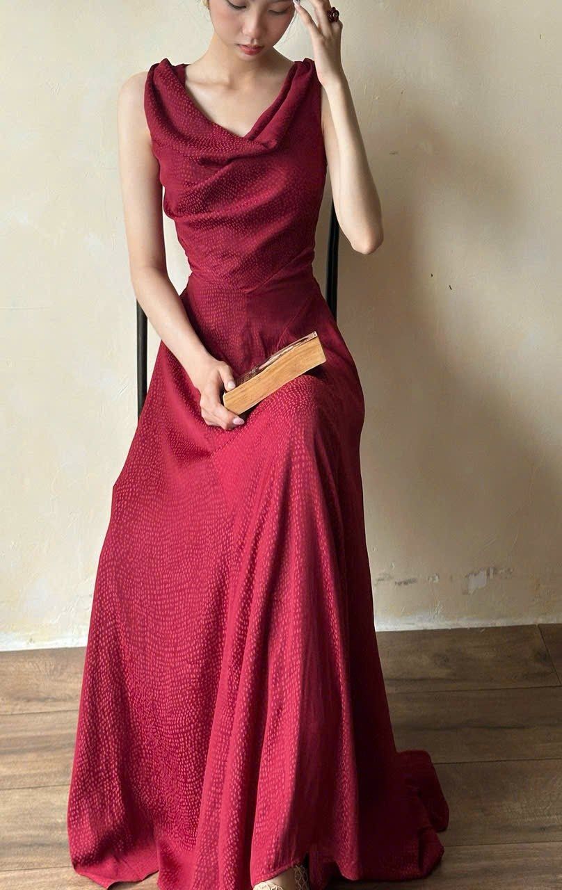 Loulette Dress - Đầm Cổ Đổ Thiết Kế D0138