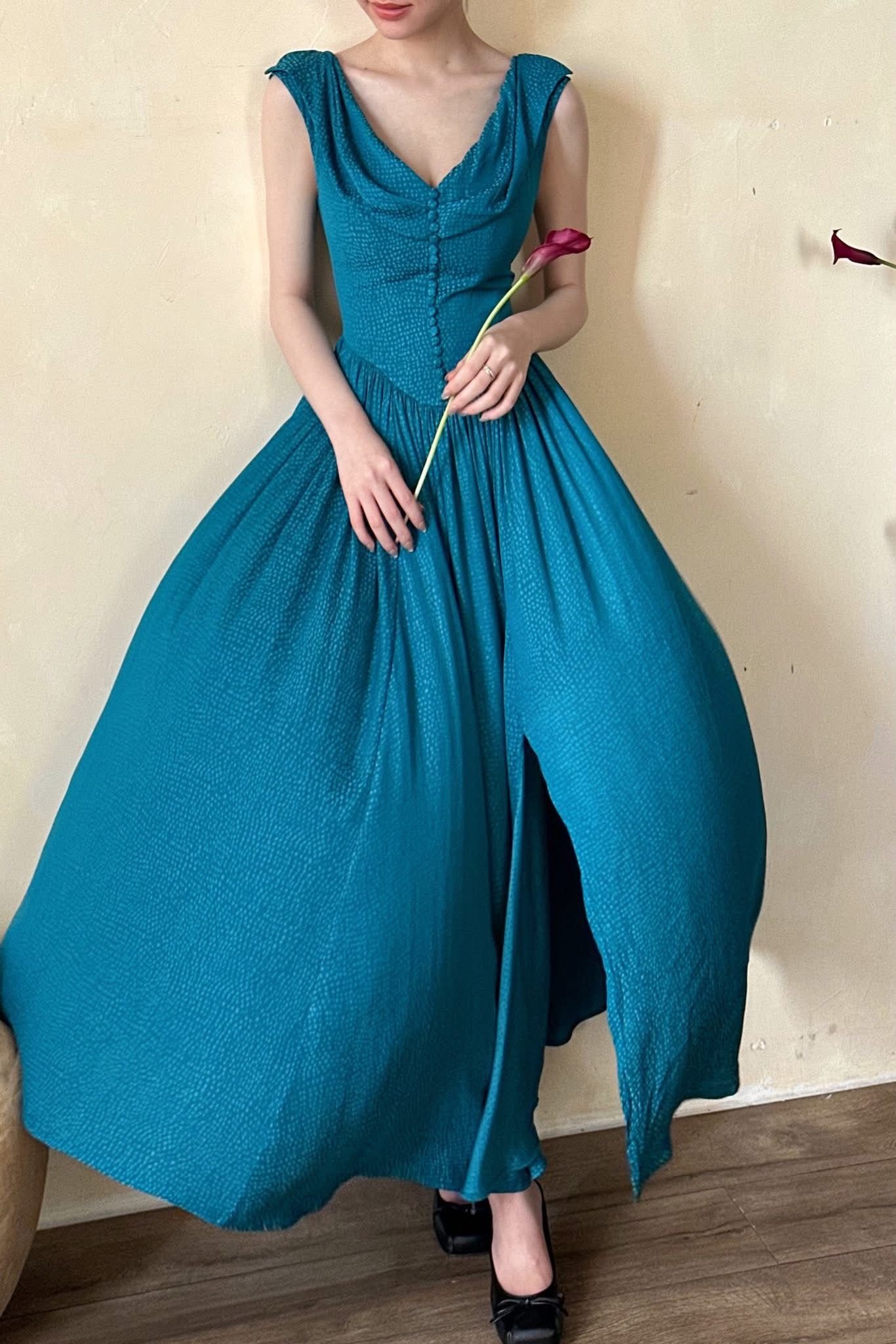 Freya Dress - Đầm Corset Cổ V Thiết Kế Nút Bọc G002