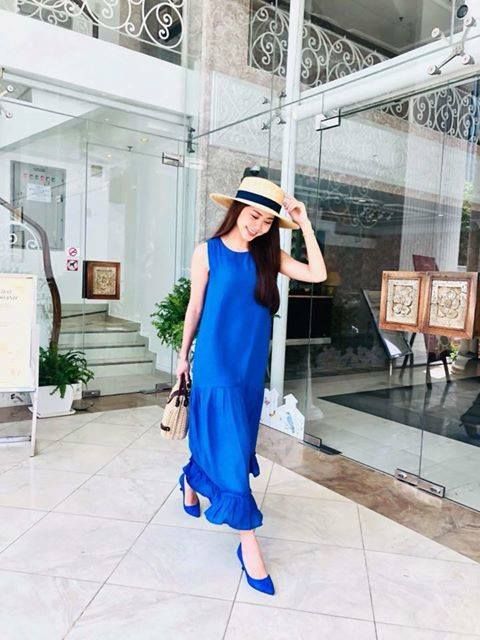 Đầm xô lụa sát nách