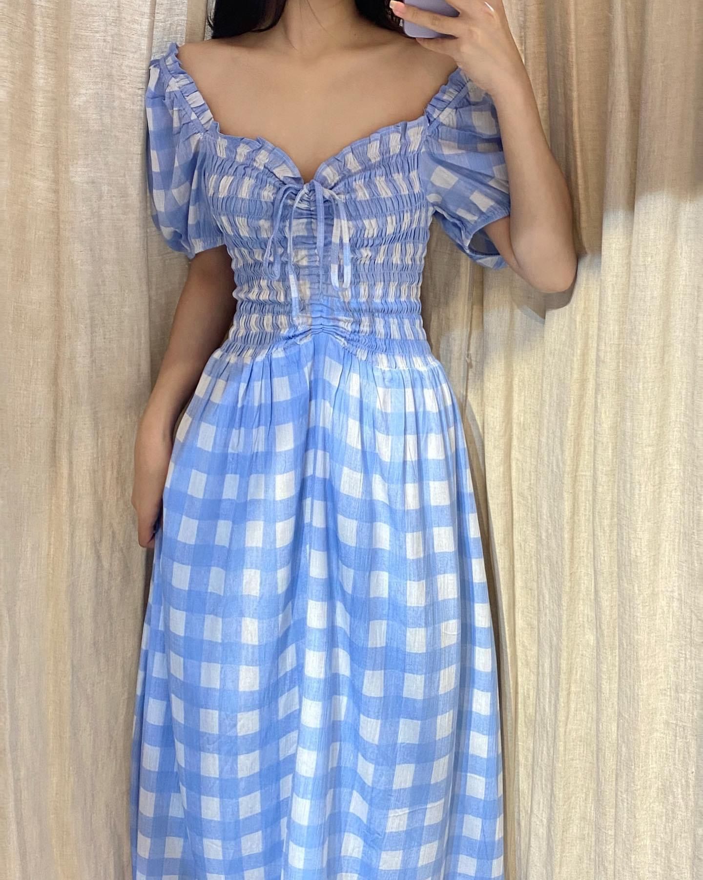 Chloe Dress - Đầm nhún ngực caro trắng xanh - D15