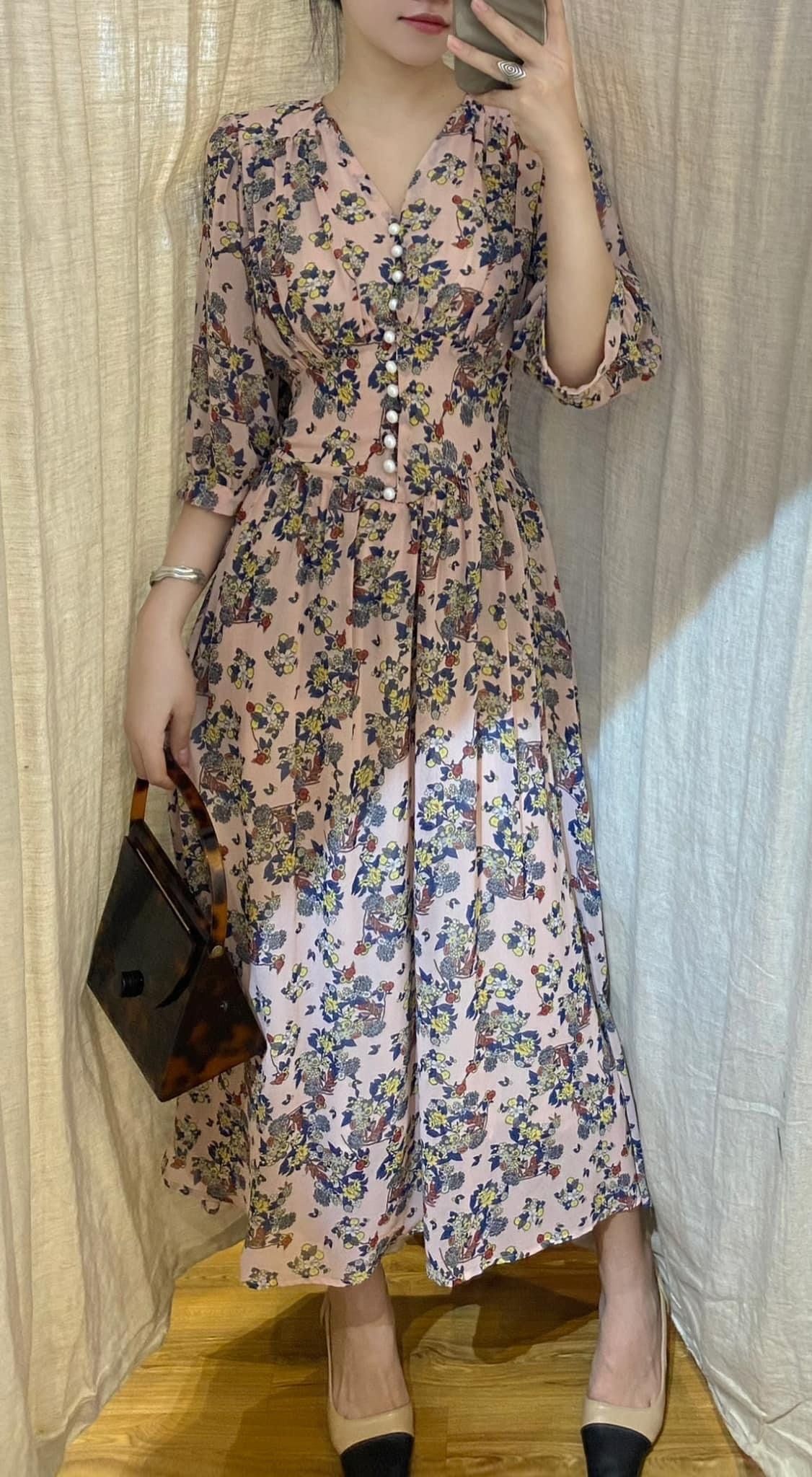 Melina Dress - Đầm voan in hoa có cúc - D01