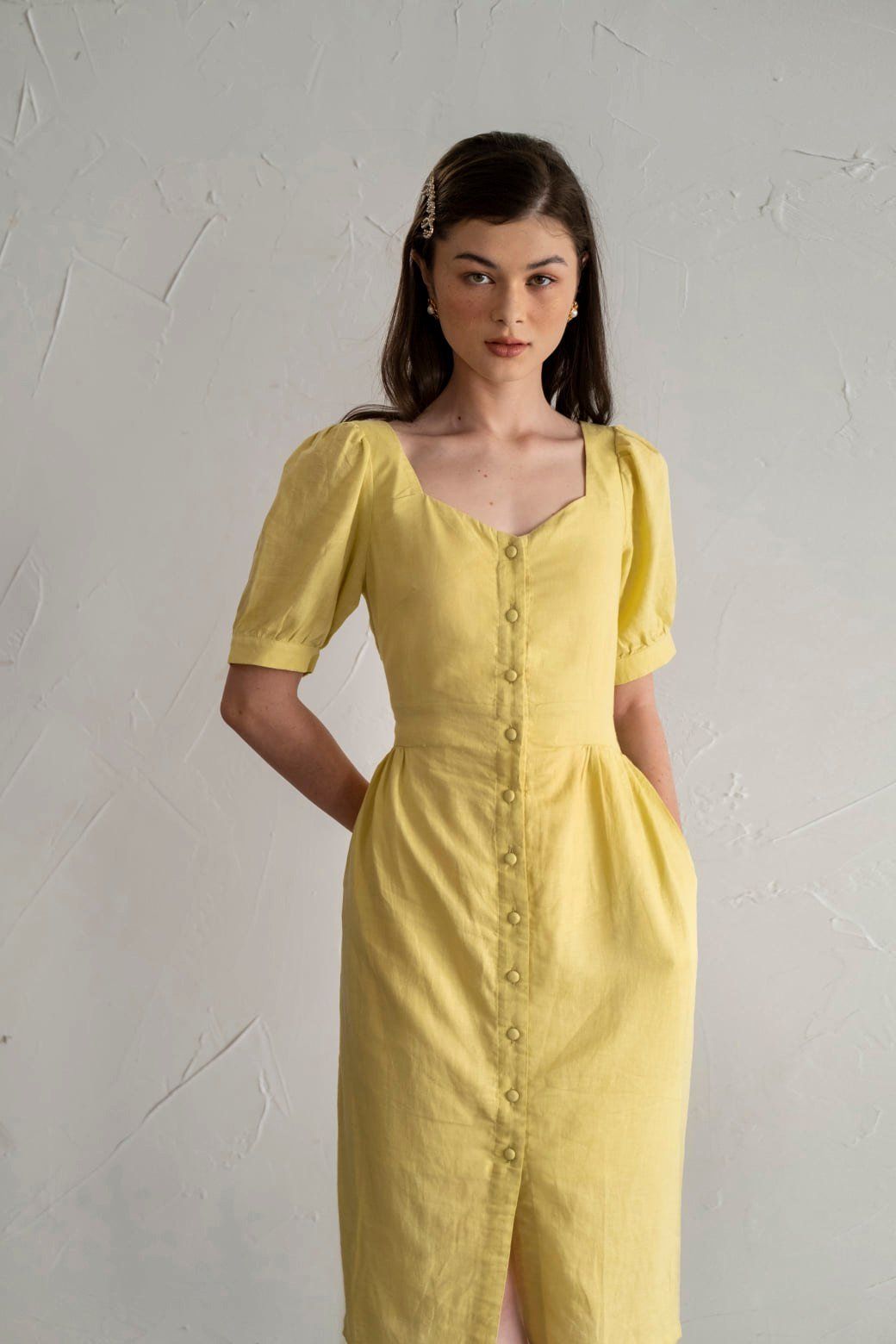 Katie Dress - Đầm linen cổ vuông, hàng cúc phía trước - D021