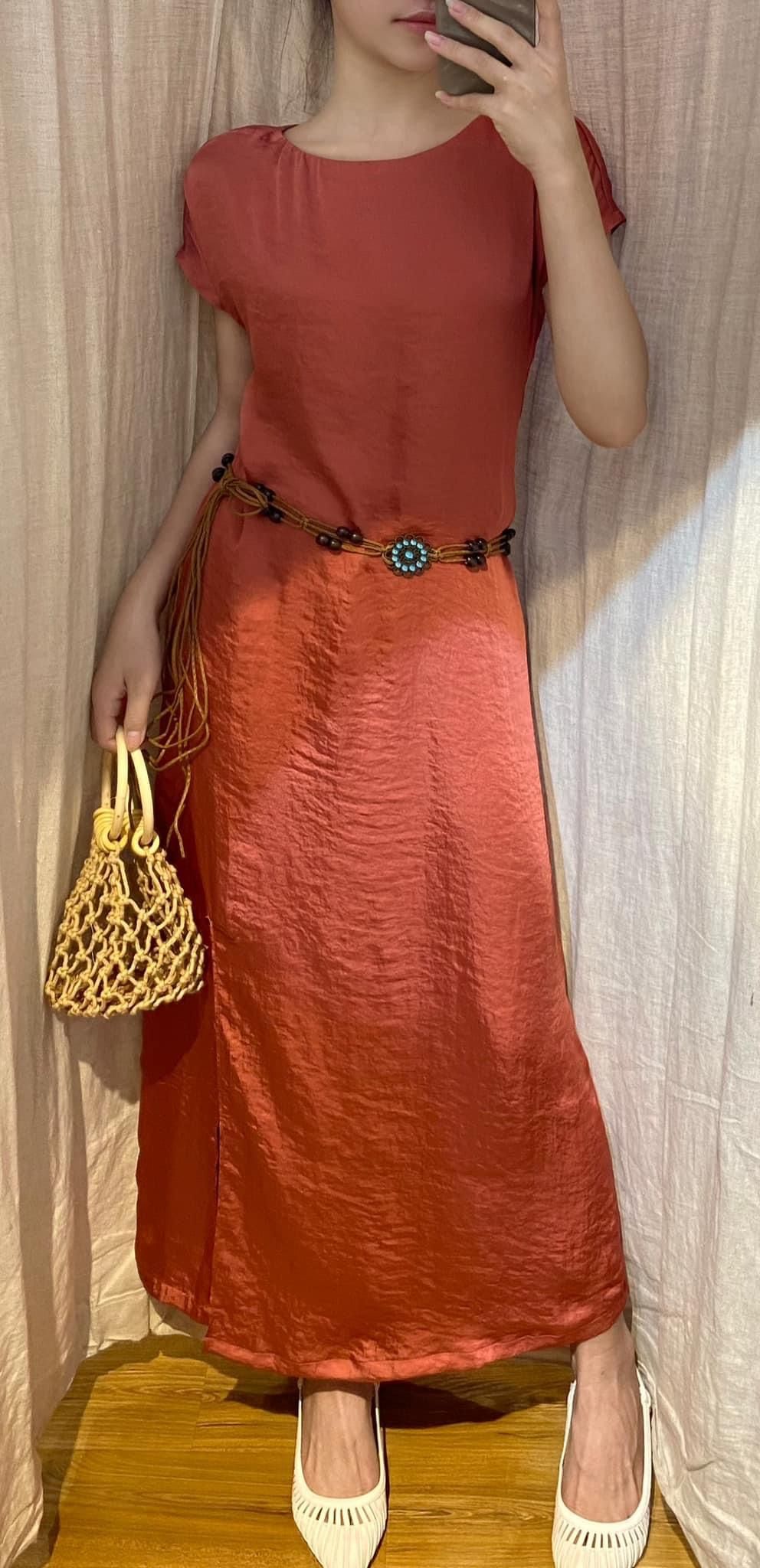 Mona Dress - Đầm Lụa Tay Chờm E33