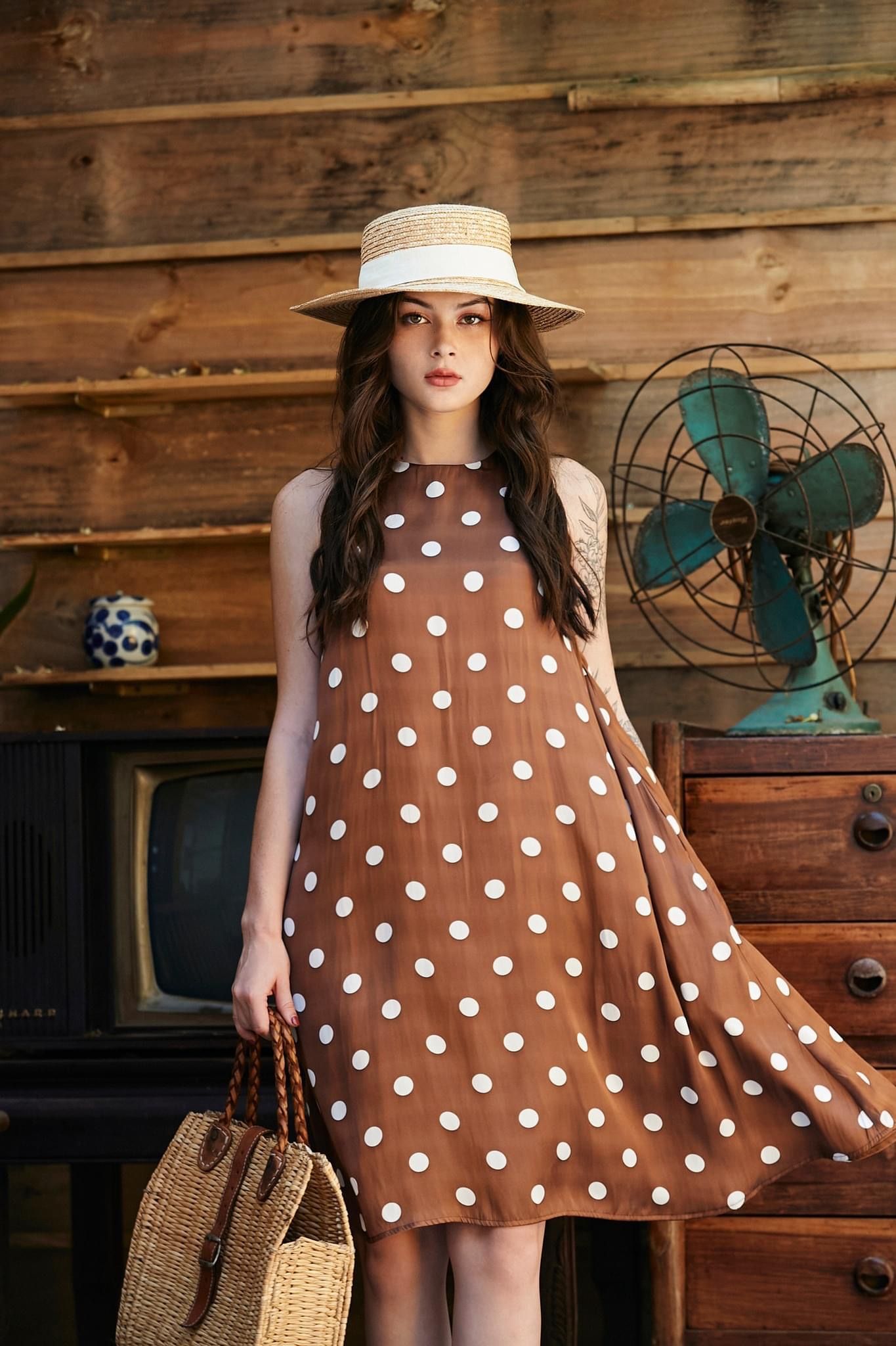 Vivian Dress - Đầm Sát Nách Hoạ Tiết Chấm Bi D932