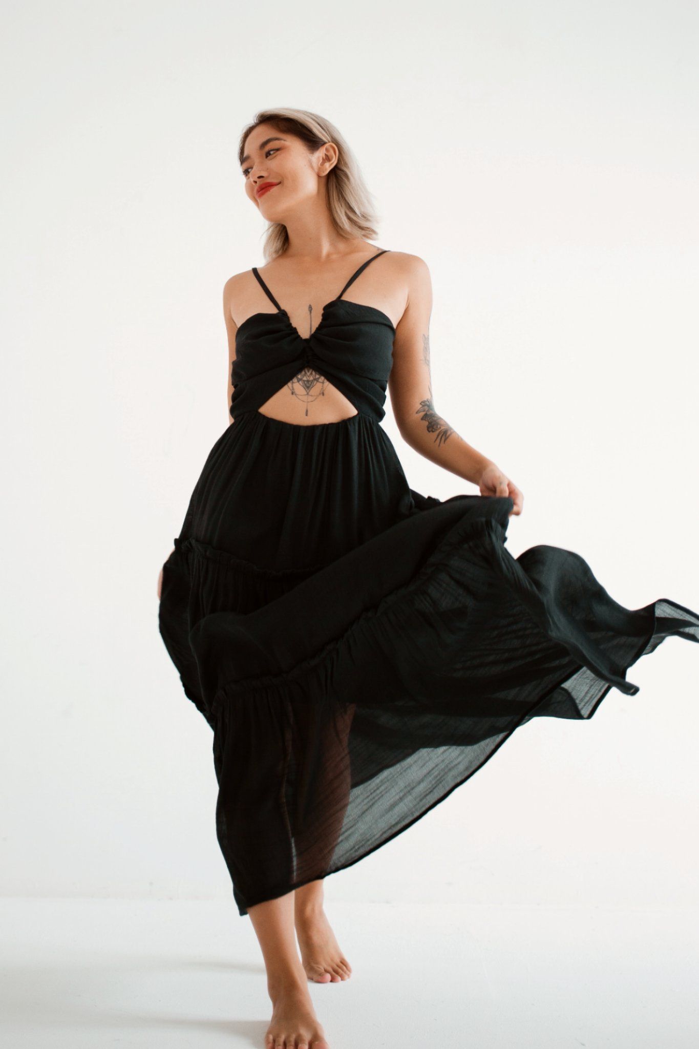 Jessica Dress - Đầm maxi cổ yếm , 2 dây chéo ngực D723