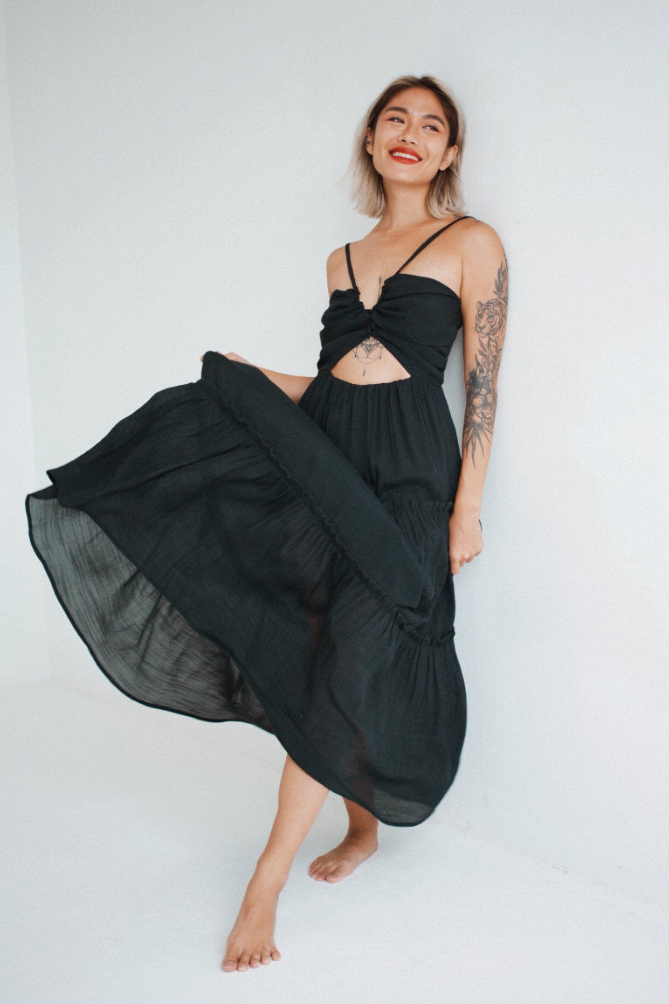 Jessica Dress - Đầm maxi cổ yếm , 2 dây chéo ngực D723