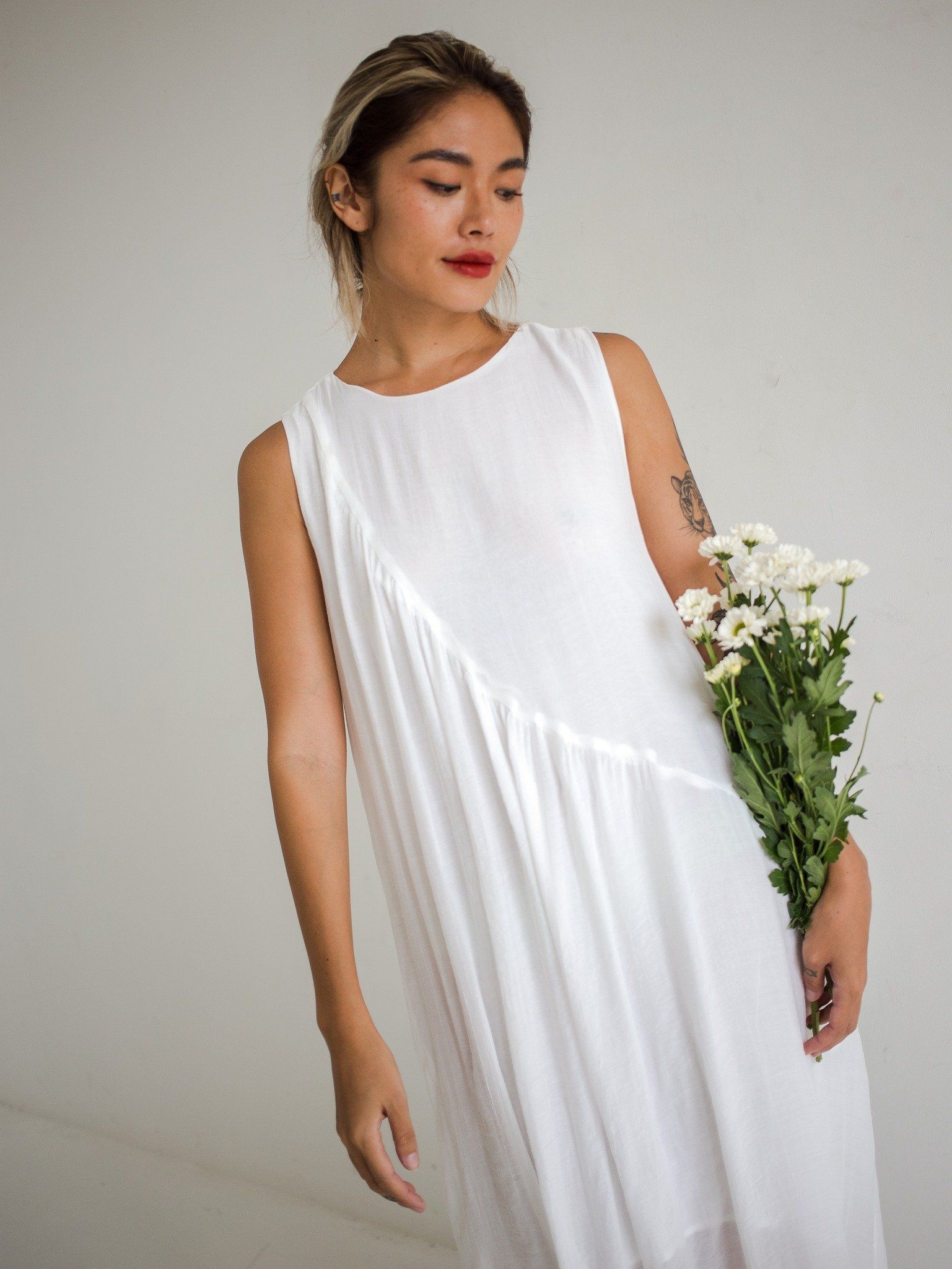Sierra Dress - Đầm sát nách tím, bèo chéo (Mẹ) La46