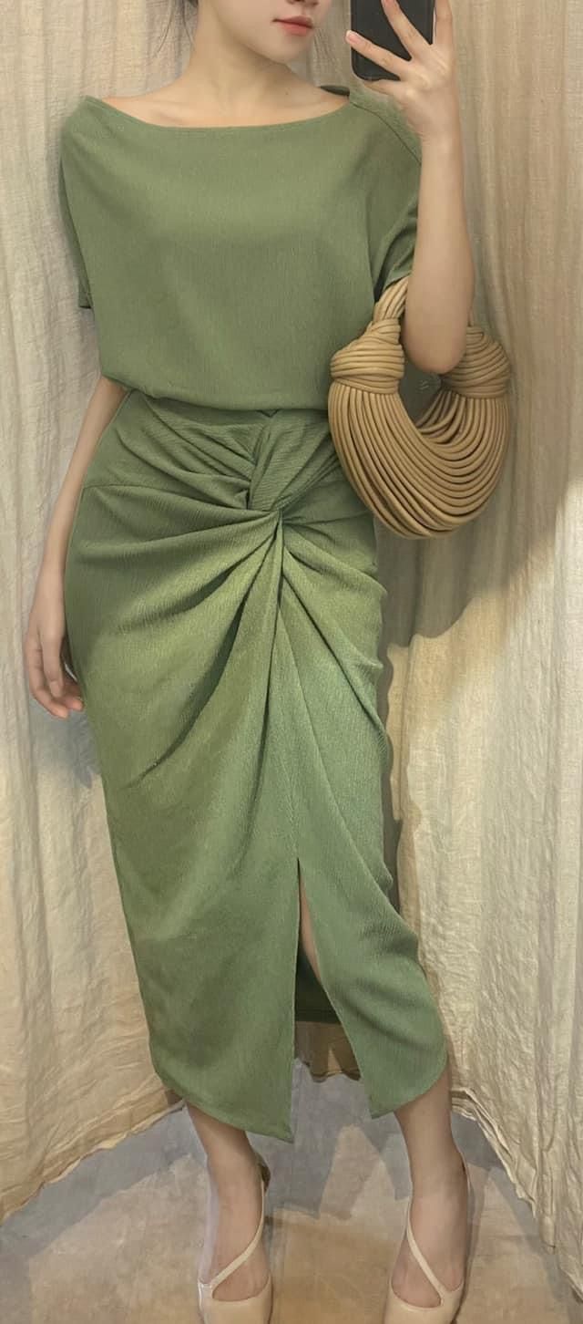Mary Set - Set Áo Và Chân Váy Xoắn Eo L03