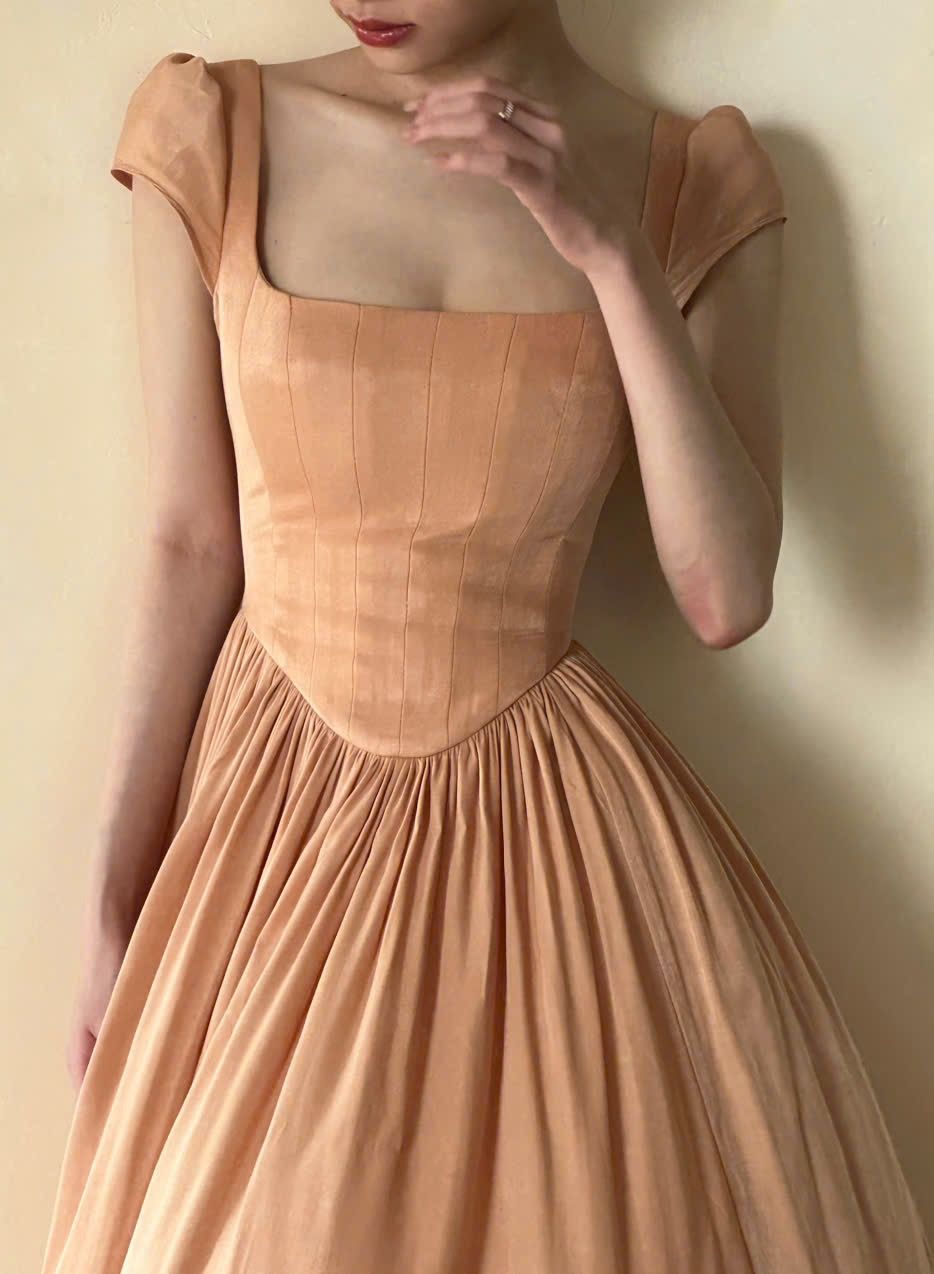 Adela Dress - Đầm Corset Cổ Điển Tay Hến V21