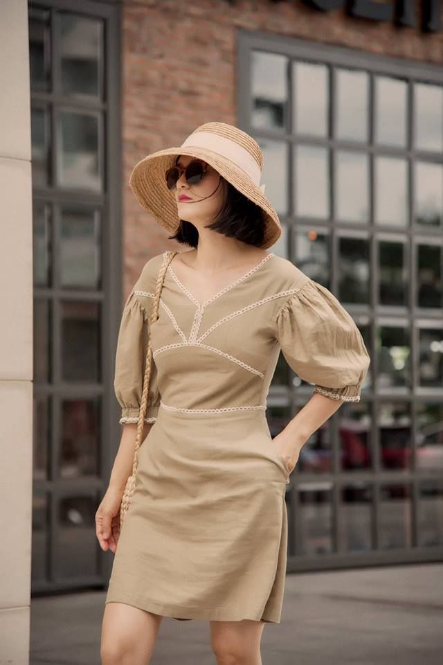 Danielle Dress - Đầm linen viền ren trắng cổ tim tay phồng D363 D364 D365