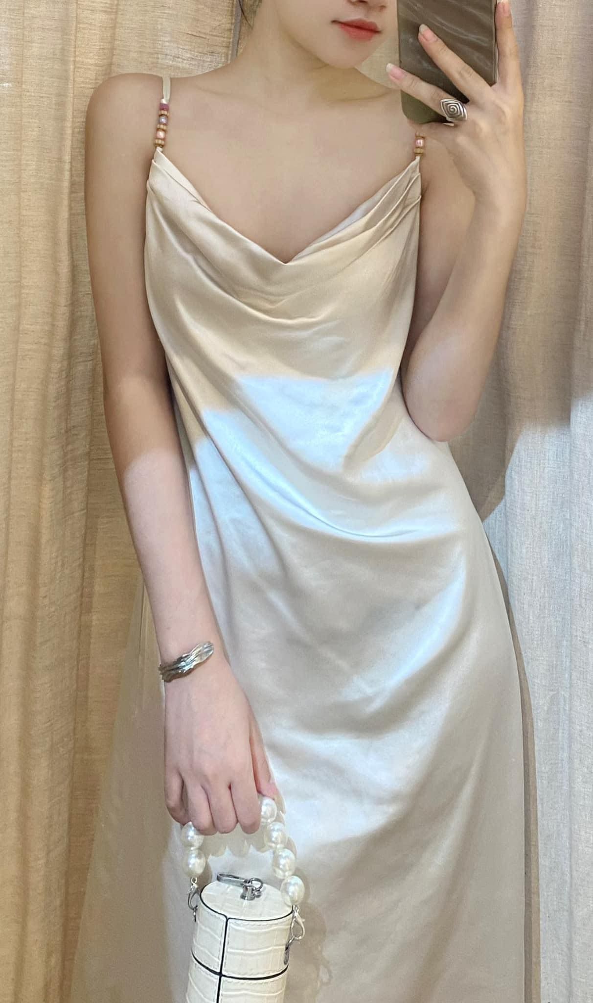 Rosalie Dress - Đầm Lụa 2 Dây Cổ Đổ LA45