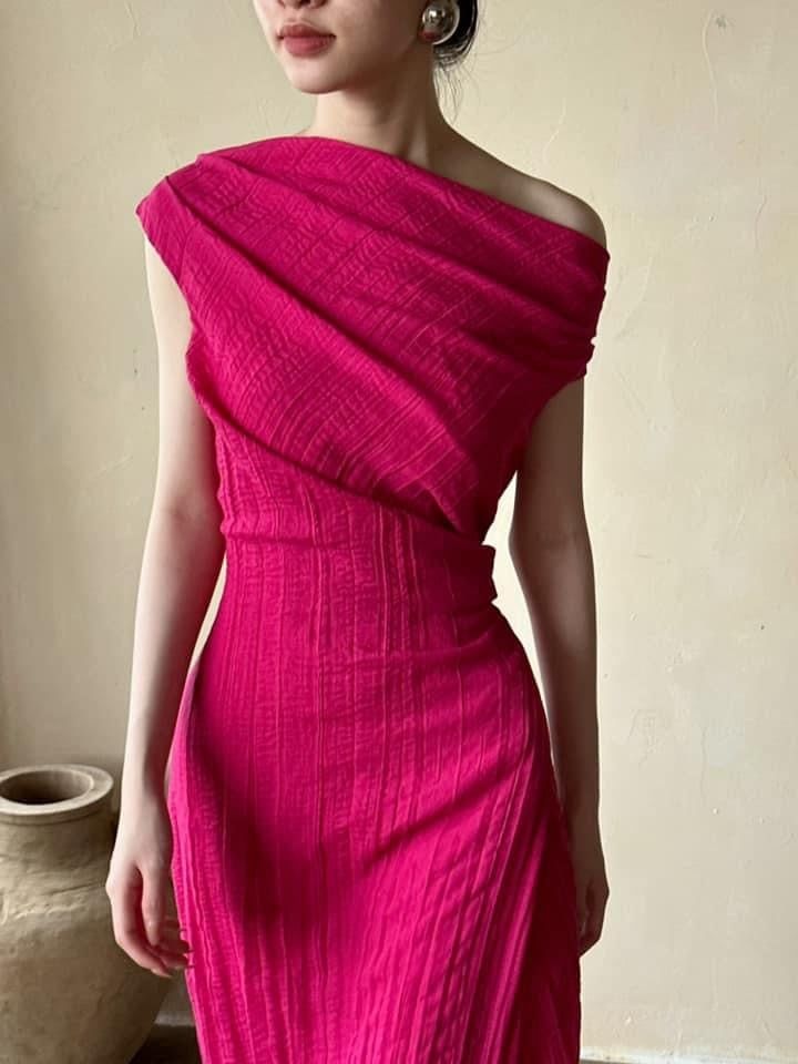 Dilys Dress - Đầm Trễ Vai Sóng Eo DR2123