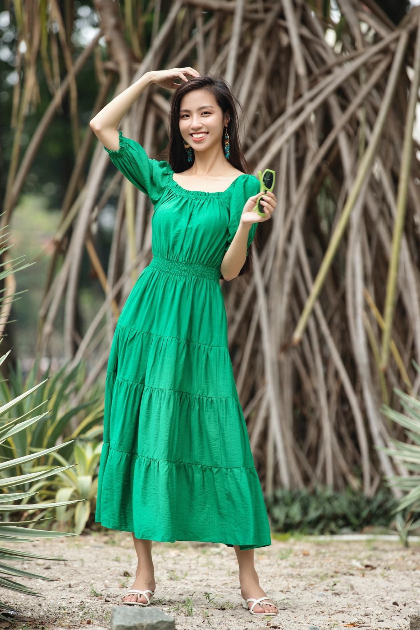 Callie Dress - Đầm cổ vuông nhấn eo 4 tầng D02