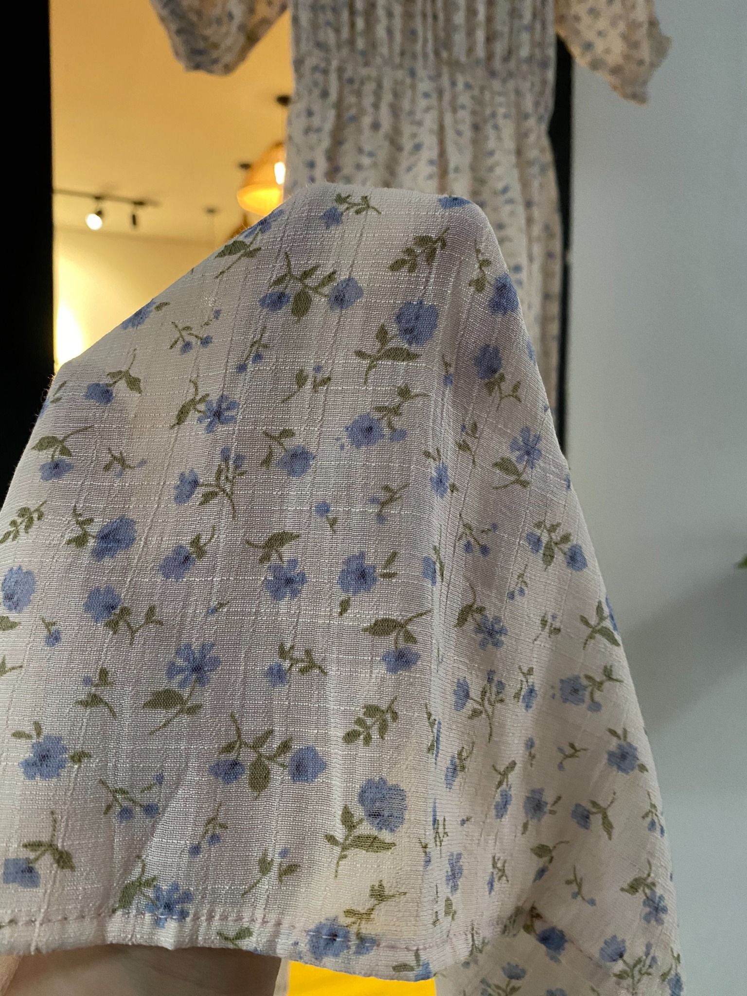 Norah Dress - Đầm Trễ vai xô lụa - nền hồng bông xanh nhỏ - D615