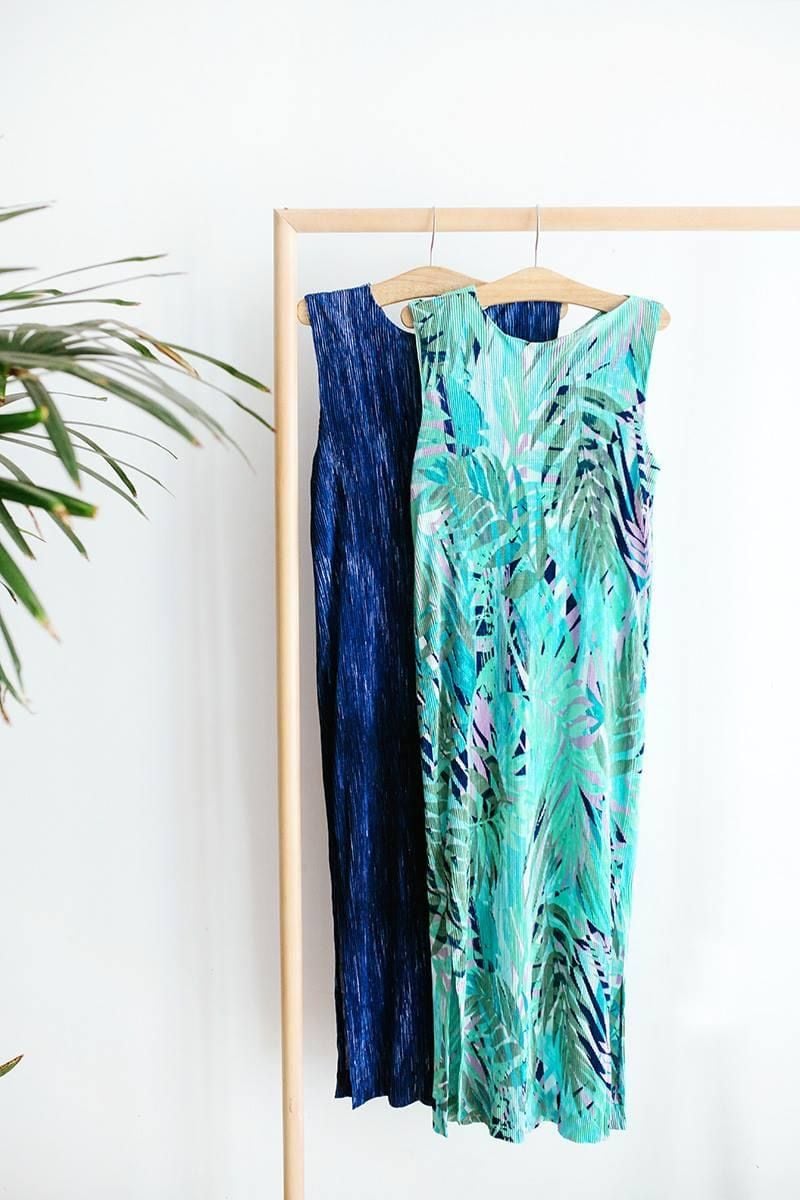 Wave Dress - Đầm sát nách dập ly M24