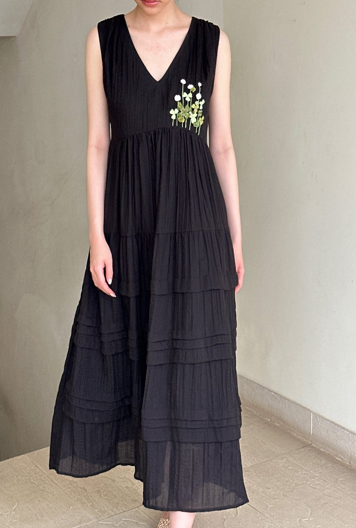 Lyla Dress - Đầm Suông Thêu Hoa D0137