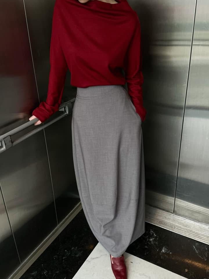 Airy Top - Áo Cổ Thuyền Tay Dài D1009