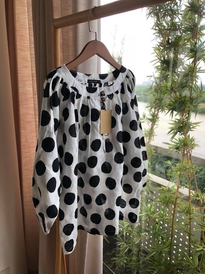 Áo linen cổ tròn hàng cúc trước ngực - Kaila A206 -> A208