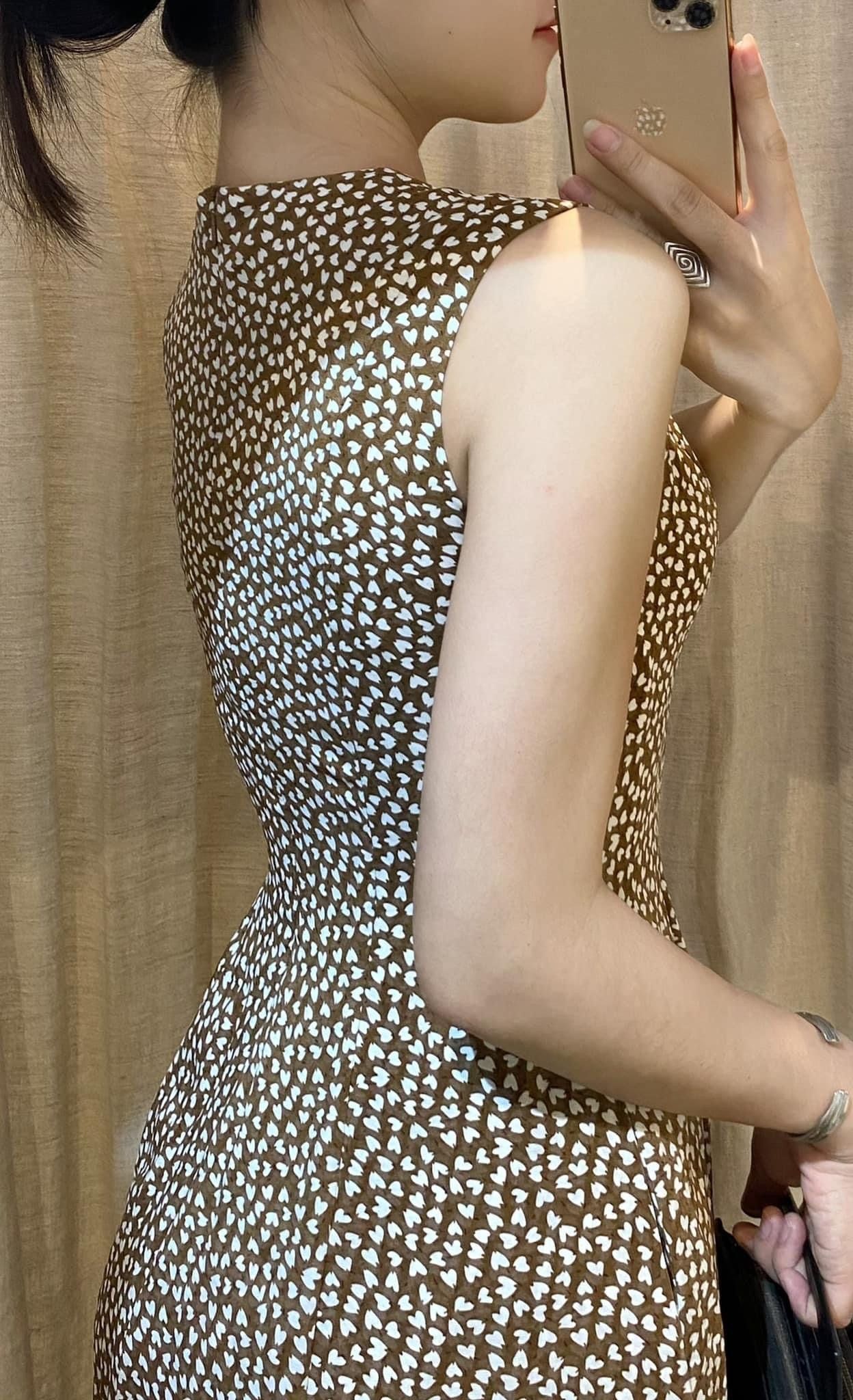 Hailey Dress - Đầm sát nách họa tiết tim nhí L13