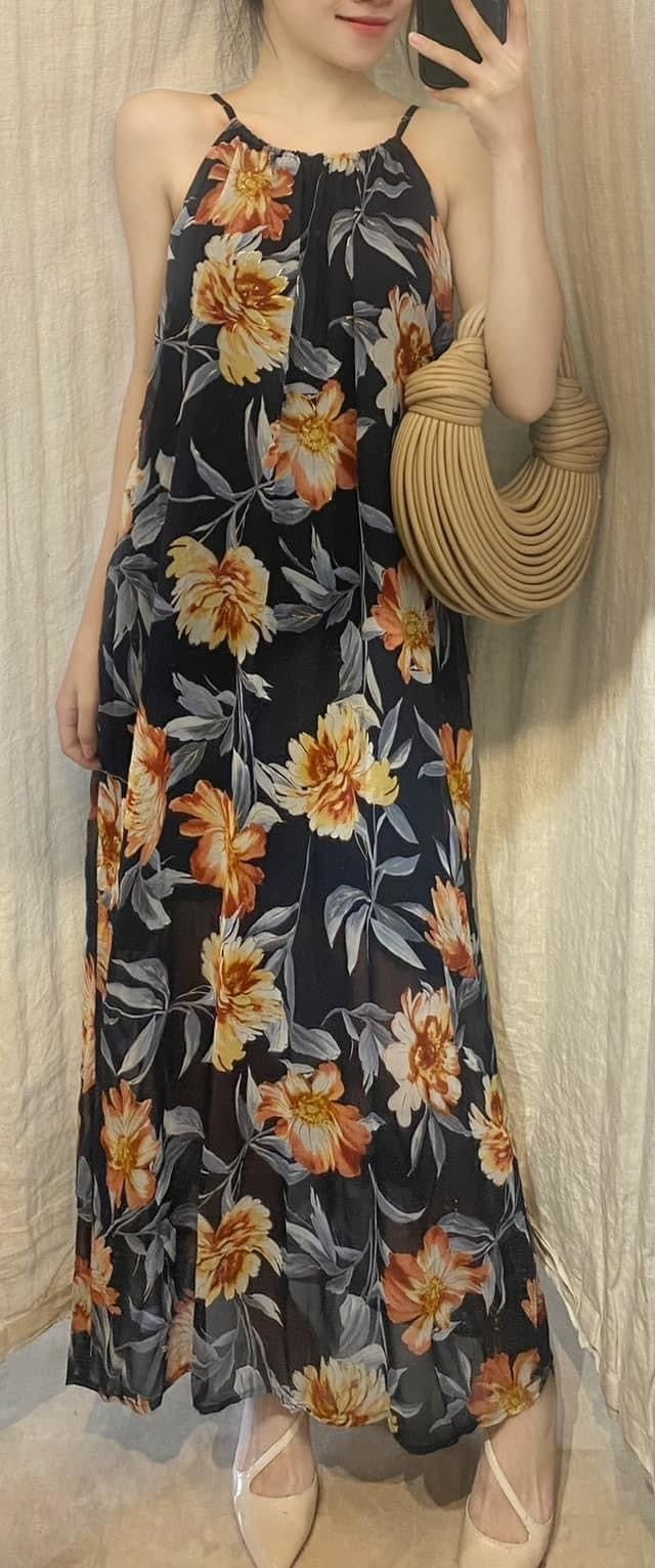 Margaret Dress - Đầm cổ yếm voan hoa LA19