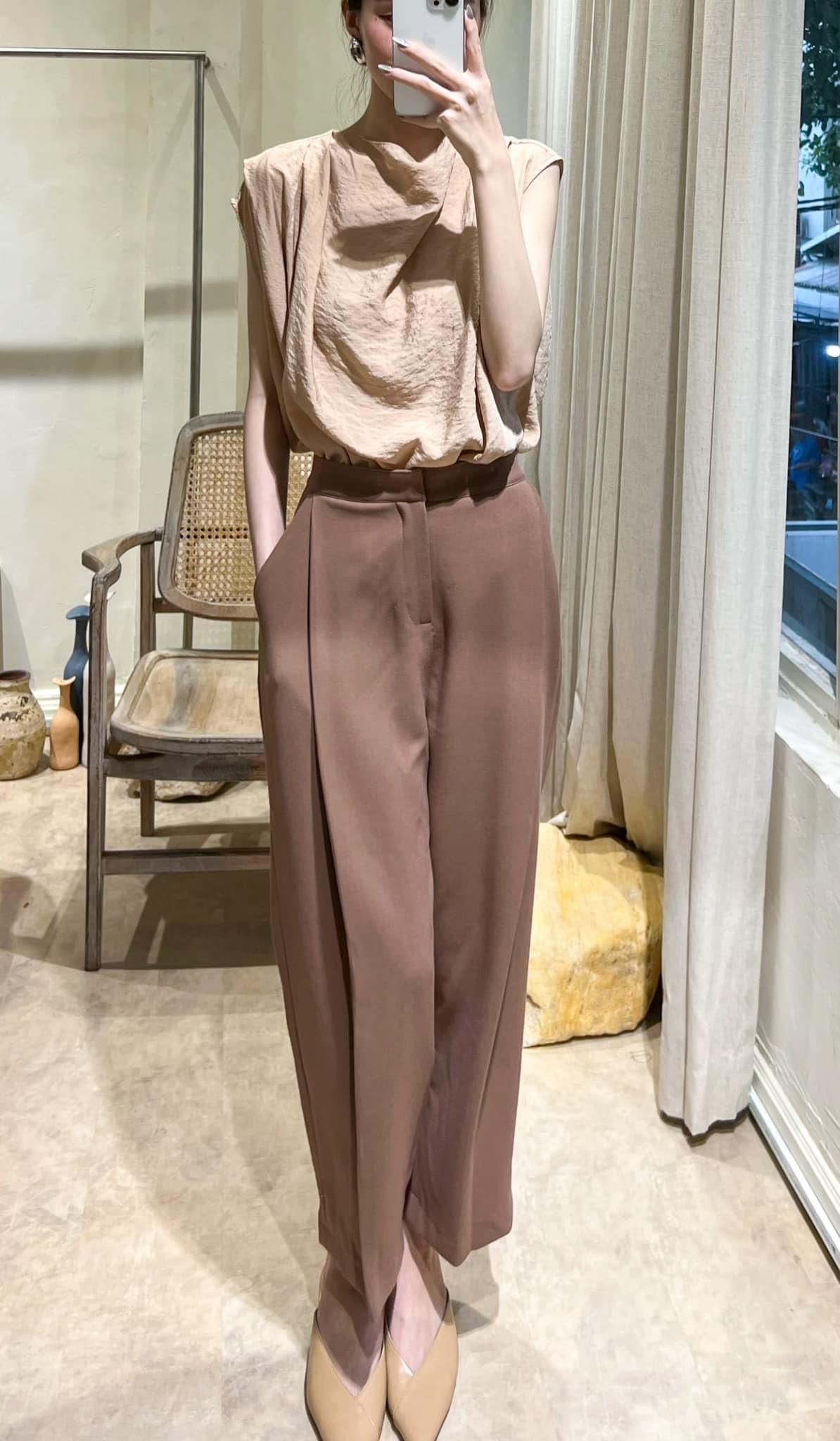 Tiana Shirt - Áo Tơ Tằm Không Tay D996