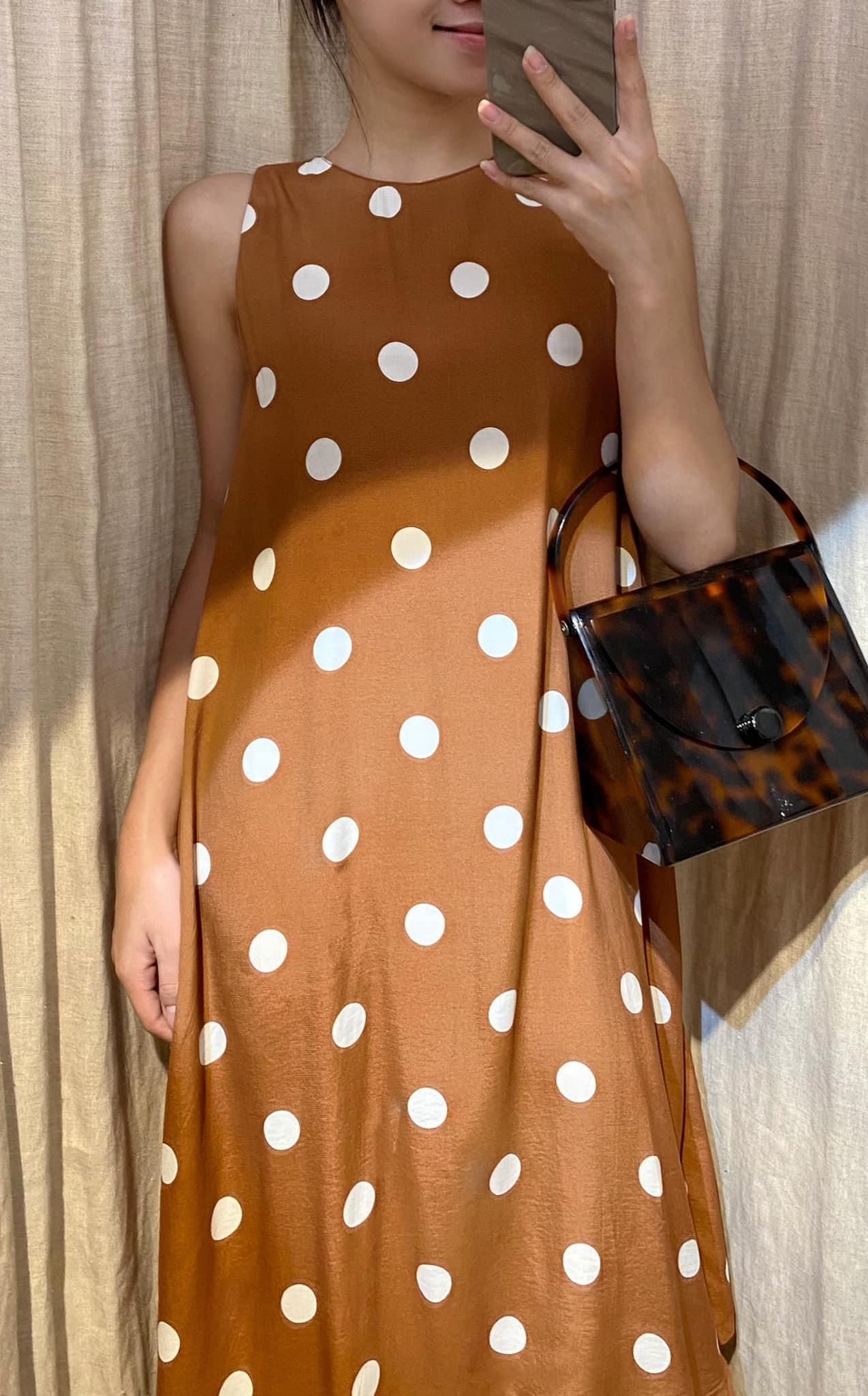 Vivian Dress - Đầm Sát Nách Hoạ Tiết Chấm Bi D932