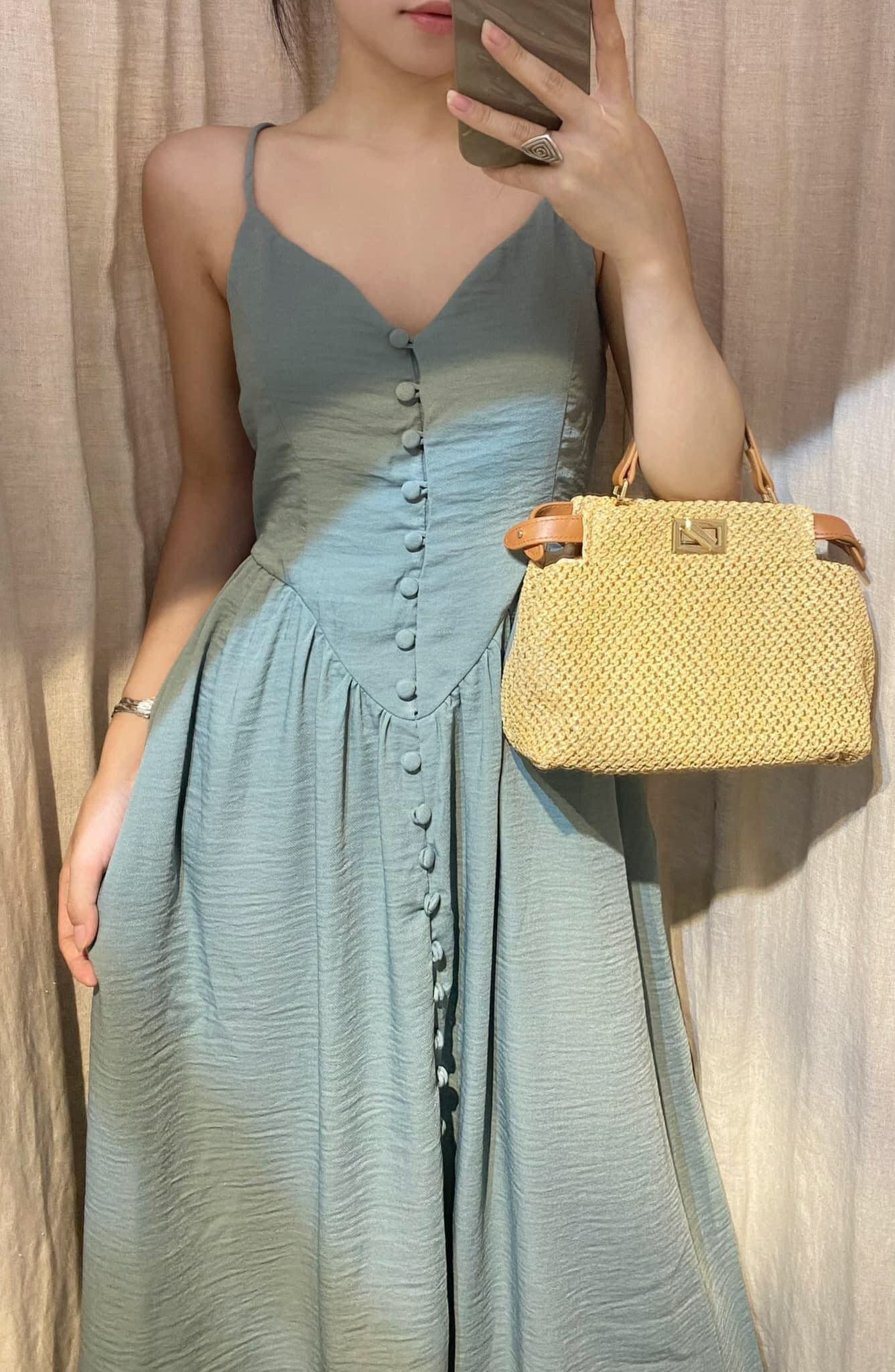Bella Dress D585 D586