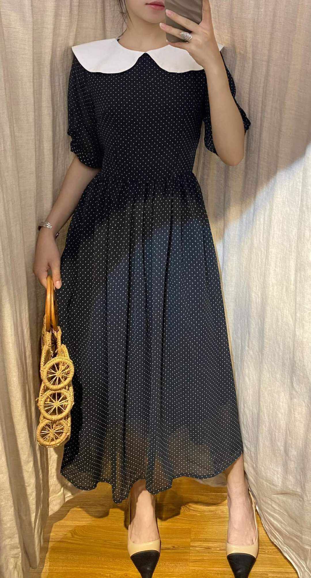Katy Dress - Đầm Chấm Bi Tay Ngắn E04