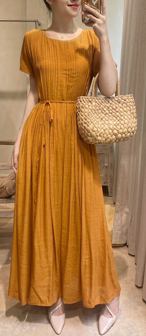 Hazel Dress - Đầm Tay Ngắn Xếp Li D743