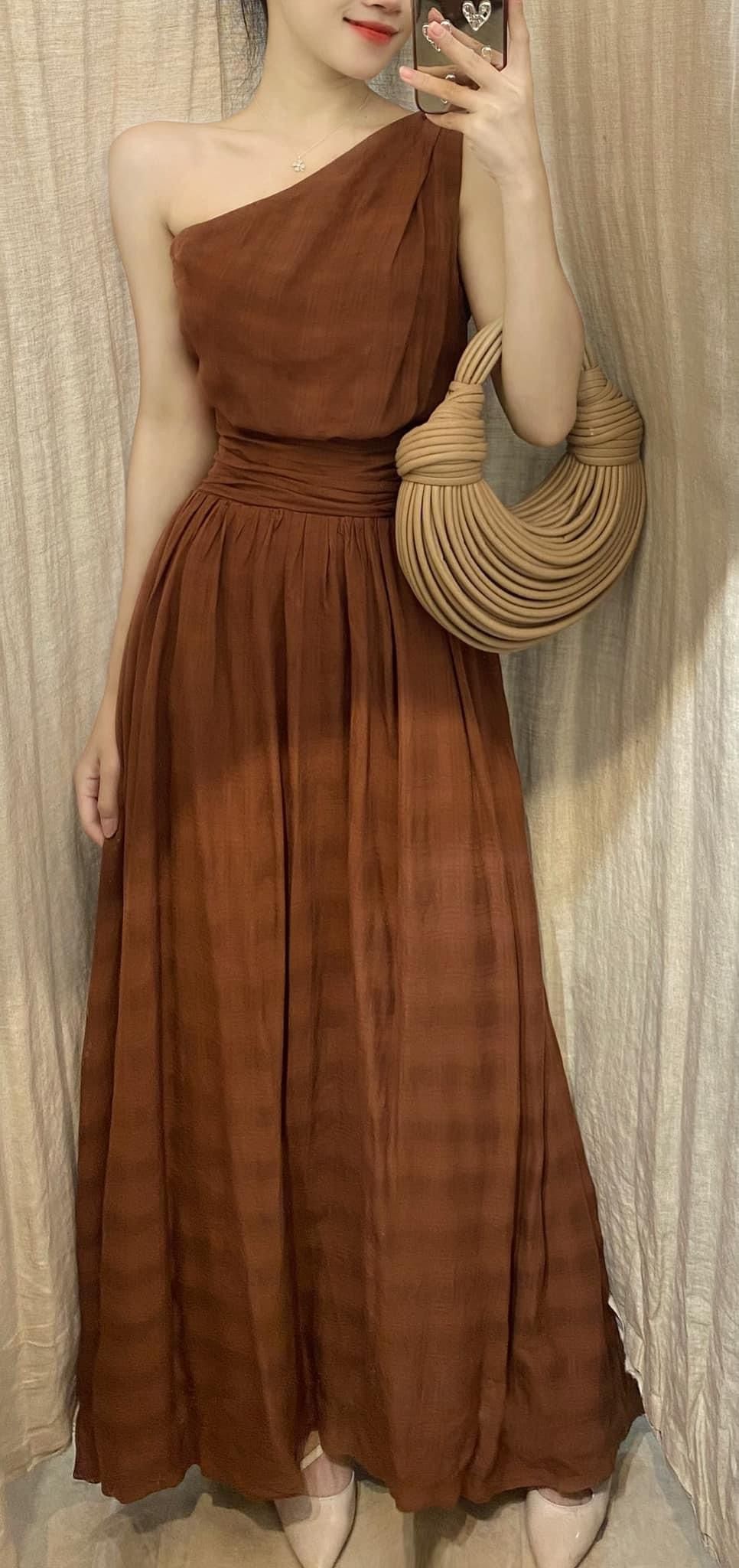 Lalyn Dress - Đầm Lệch Vai Nhấn Eo L31
